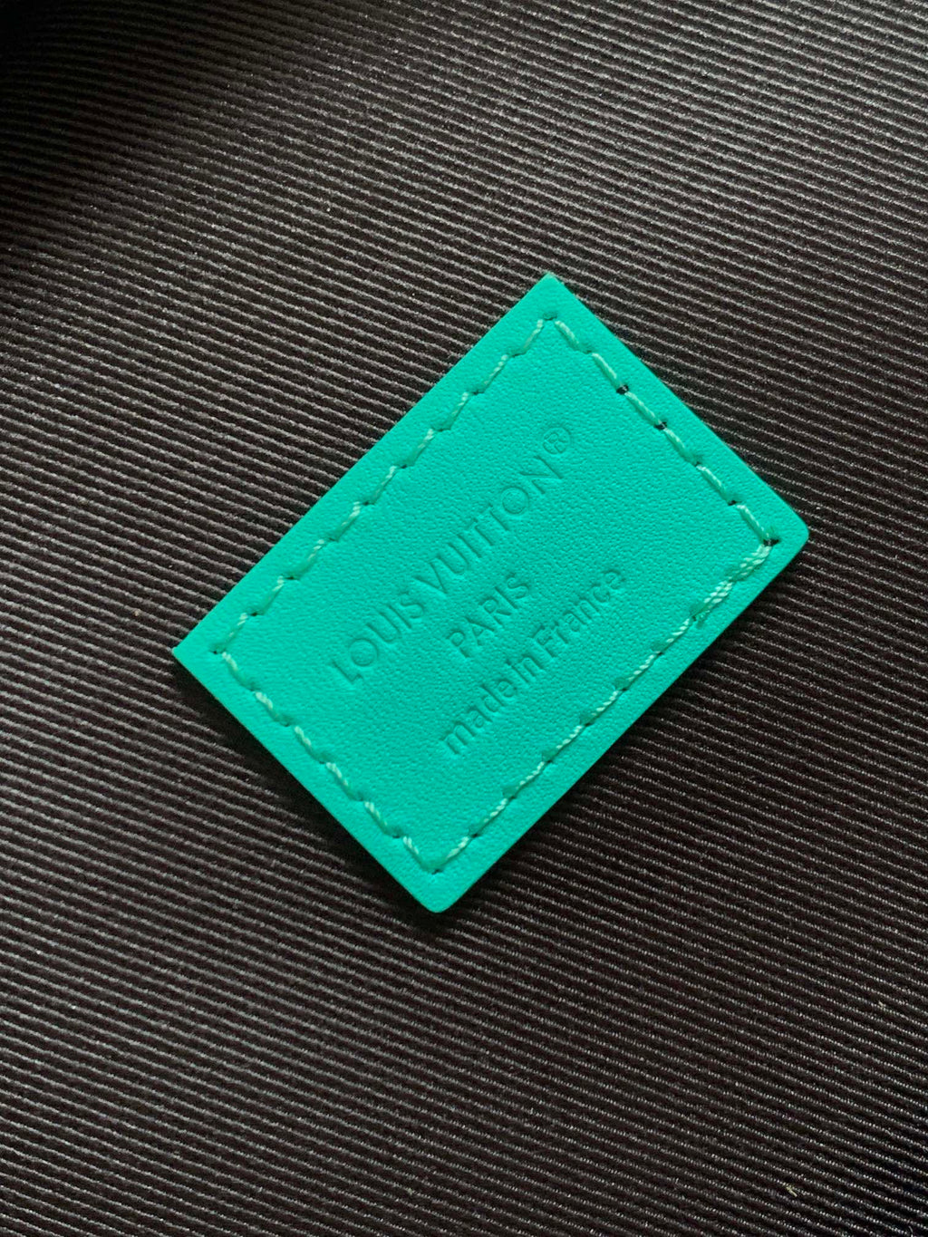 LV 25S DISCOVERY PM BACKPACK 38 IN BLACK AQUA MONOGRAM ECLIPSE CANVAS AND CALFSKIN