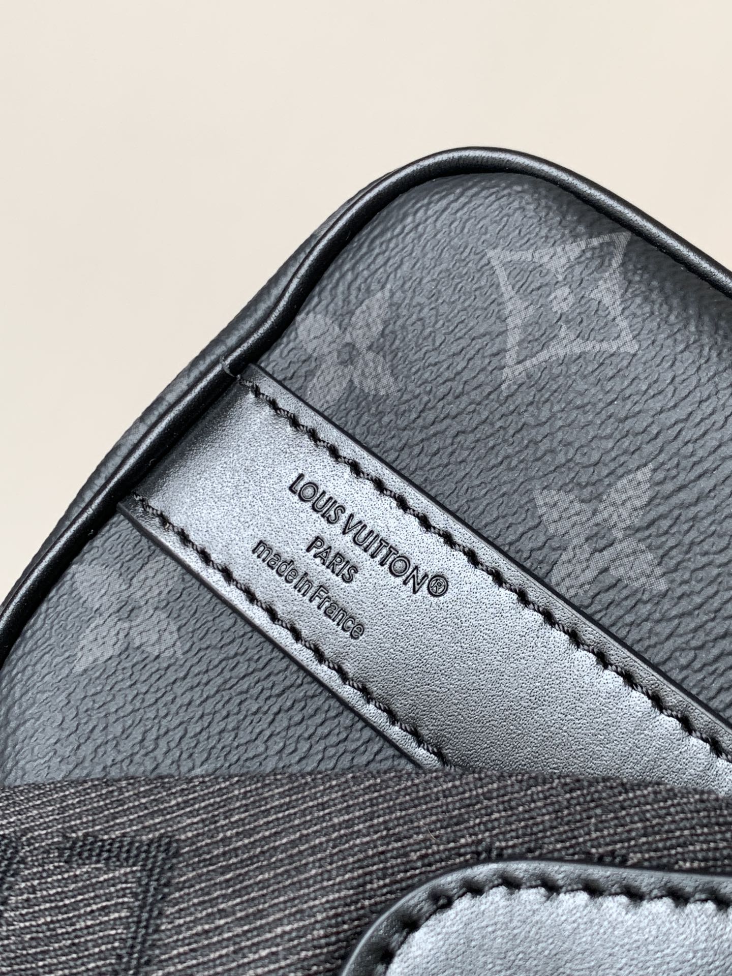 LV 25S KEEPALL 25 WITH SHOULDER STRAP IN BLACK AQUA COATED MONOGRAM ECLIPSE CANVAS AND CALFSKIN