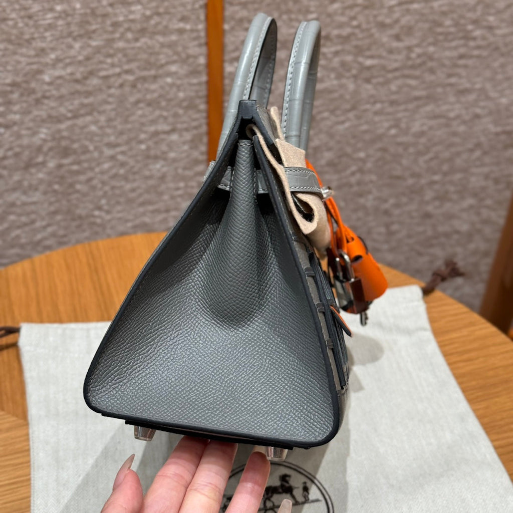 BIRKIN FAUBOURG TOUCH 20 IN DOVE GRAY CALFSKIN WITH SILVER HARDWARE