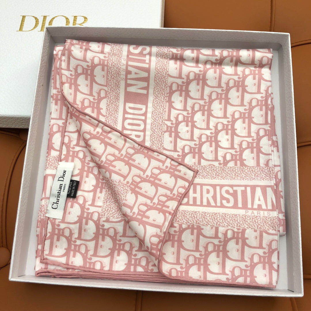 DIOR SCARF 90 IN SILK 704591