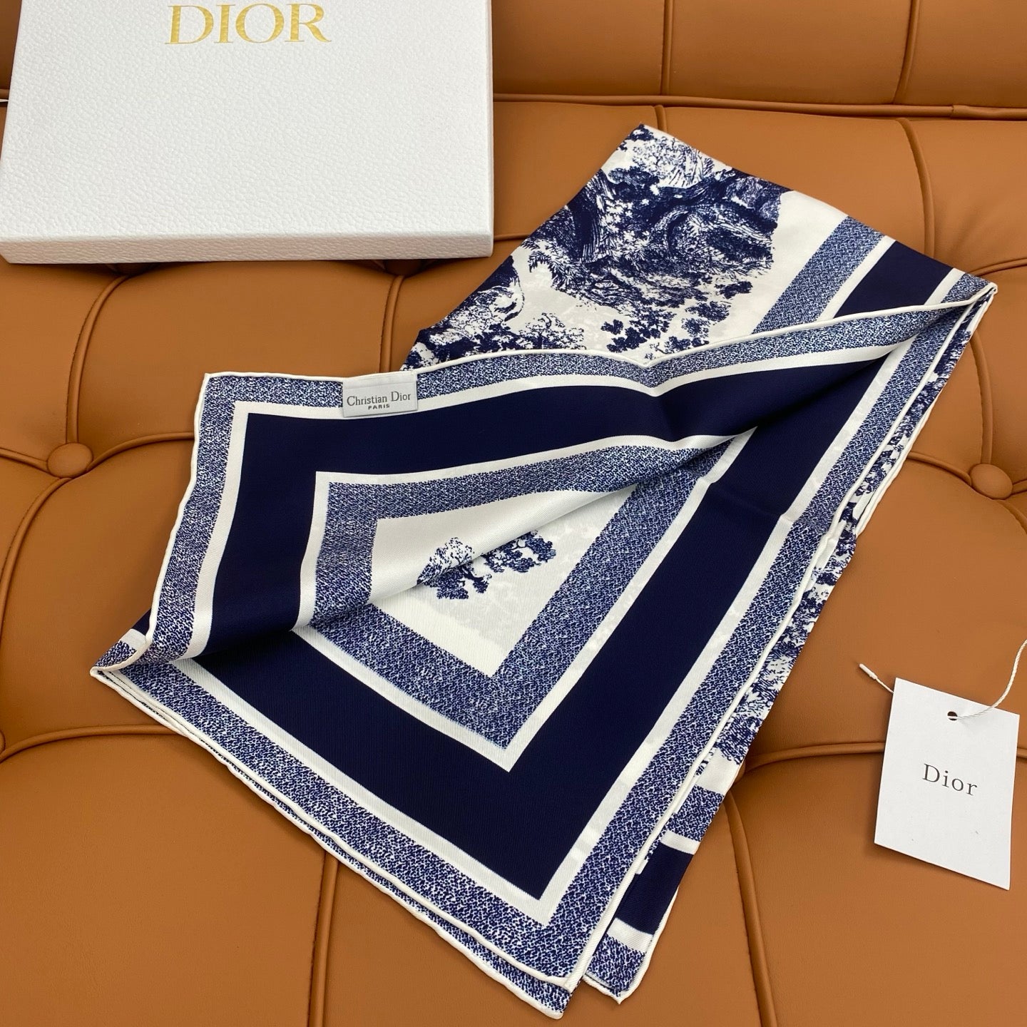 DIOR SCARF 90 IN SILK 704599