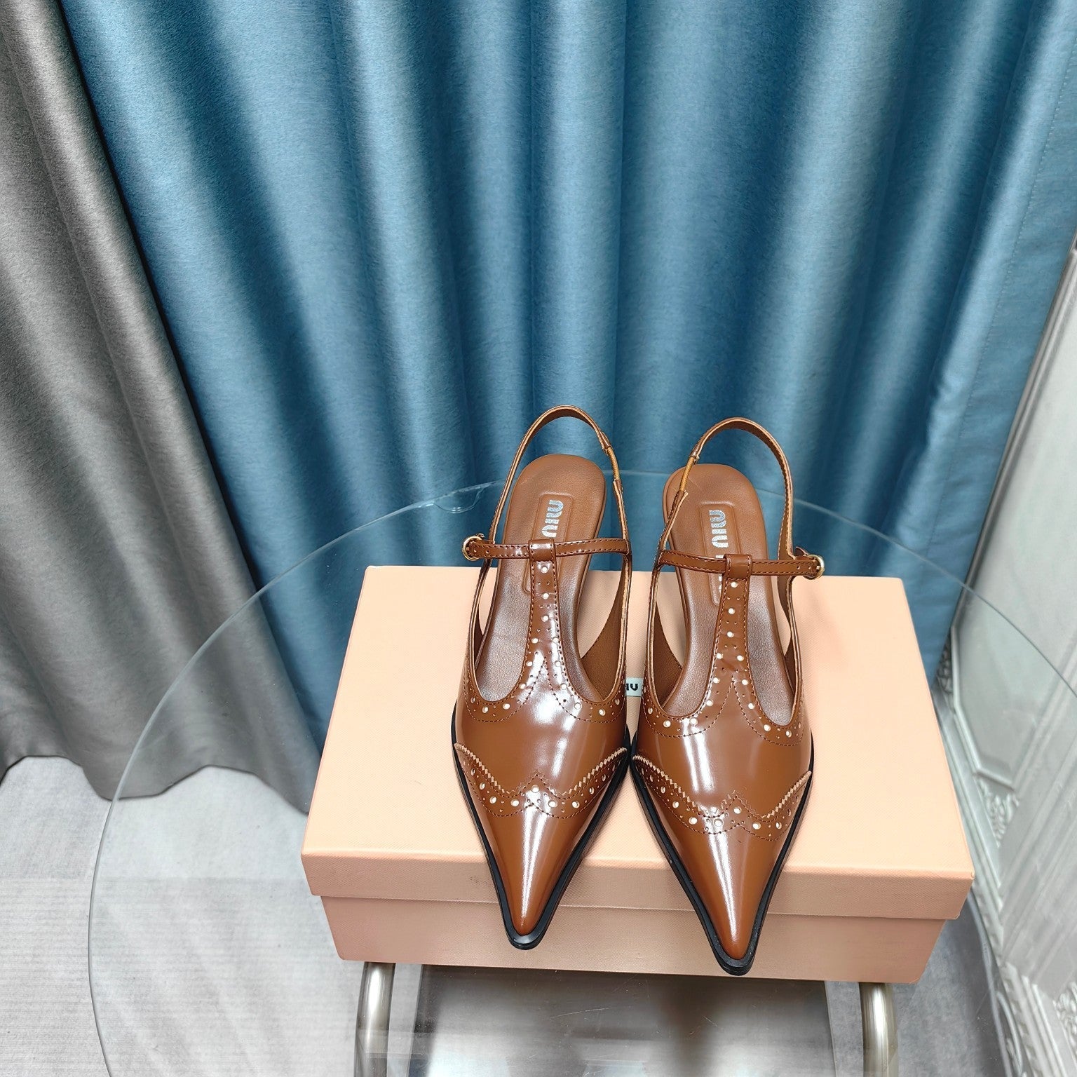 SLINGBACK CARAMEL COLOR LAMBSKIN WITH T- STRAPS