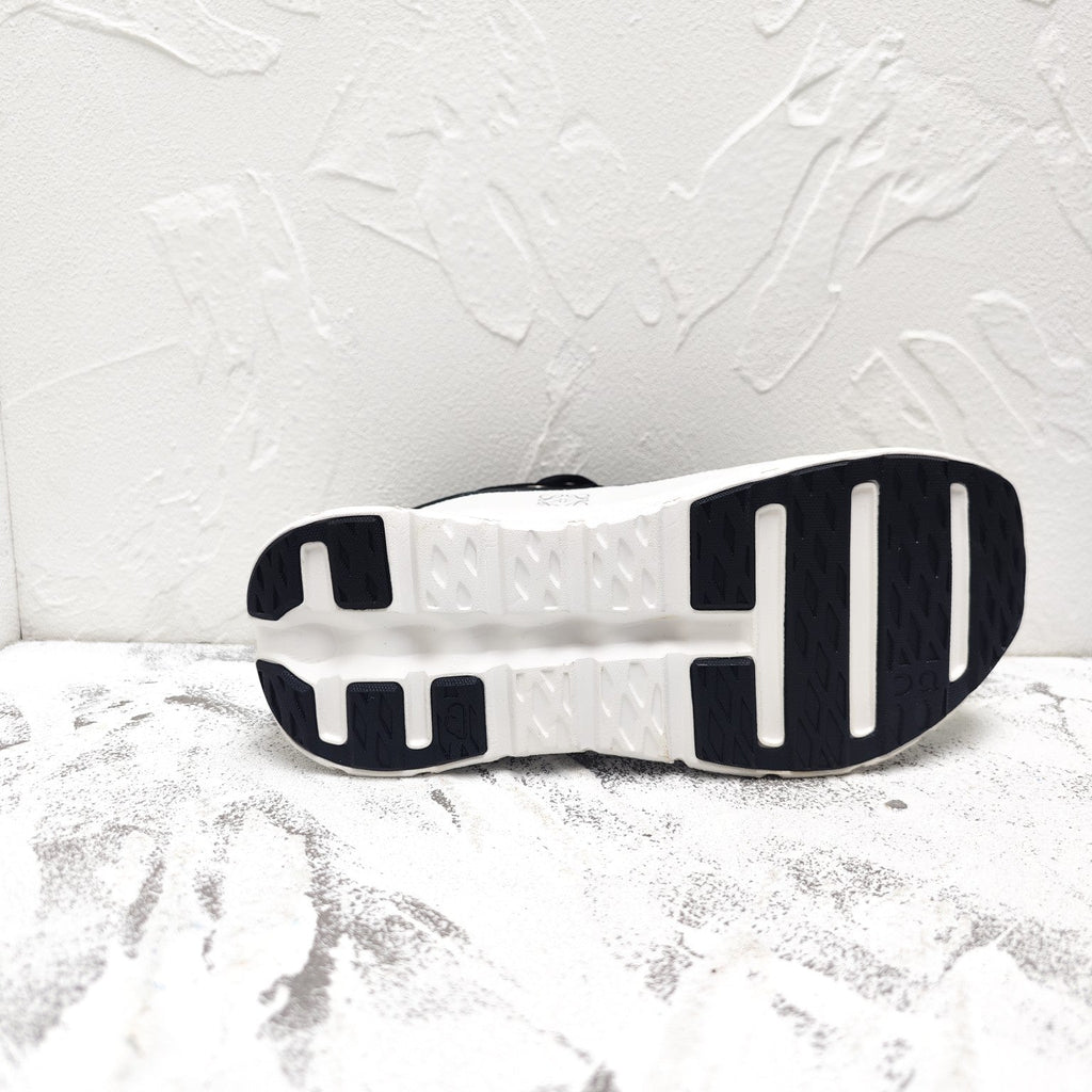 CLOUDTILT 2.0 SNEAKER PALE GRAY MIX BLACK CALFSKIN AND BREATHABLE MESH