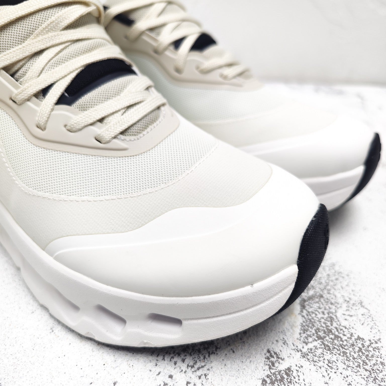 CLOUDTILT 2.0 SNEAKER PALE GRAY CALFSKIN AND BREATHABLE MESH