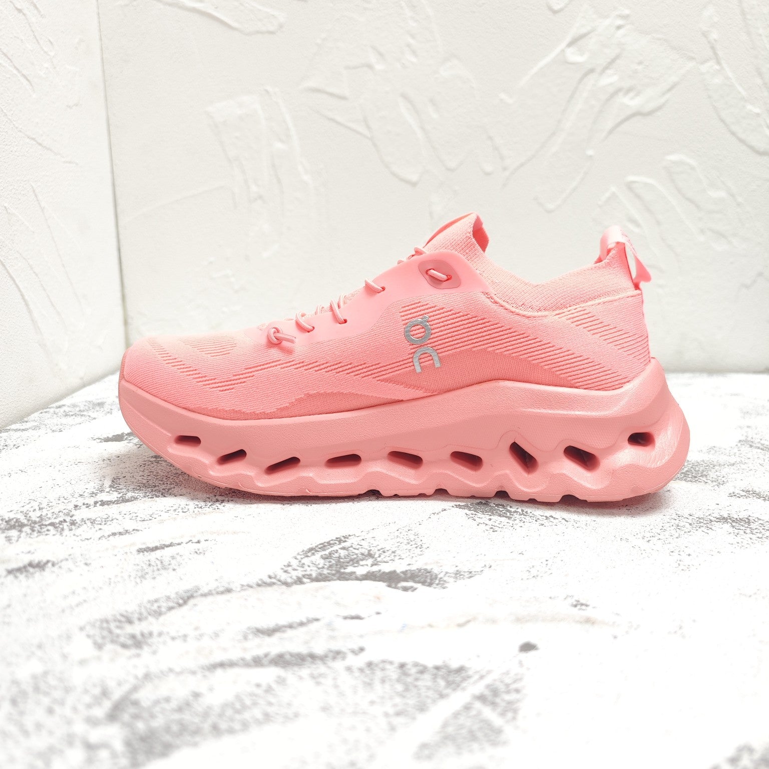 CLOUDTILT SNEAKER IN BLUSH PINK RECYCLED POLYESTER