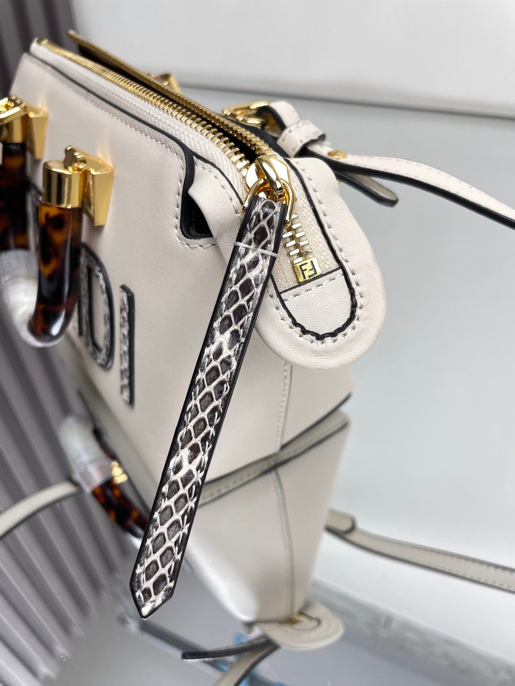 BY THE WAY MINI 18 IN WHITE LAMBSKIN GOLD HARDWARE