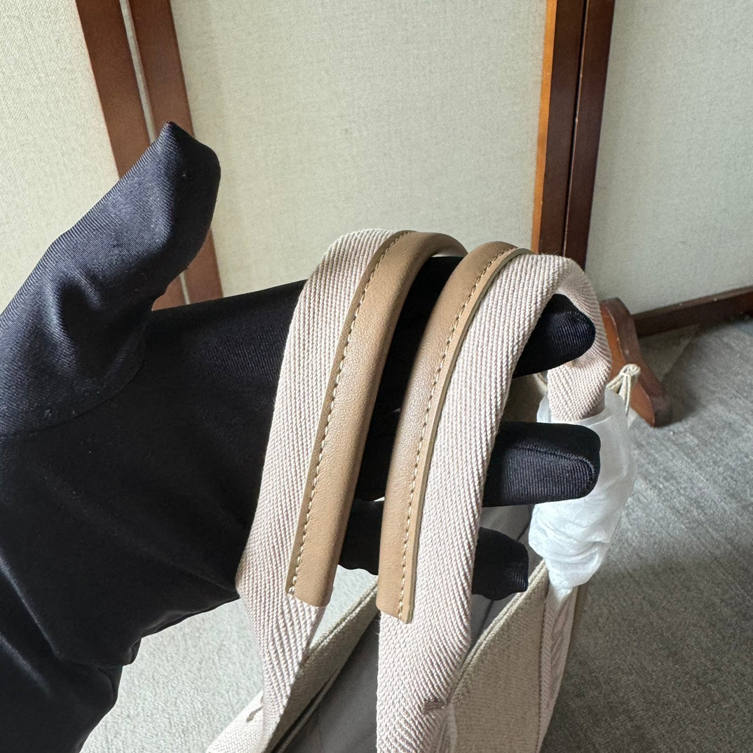 LAGRE WOODY TOTE BAG 45 IN BEIGE LINEN CANVAS LIGHT PINK WEBBING LOGO EMBROIDERY