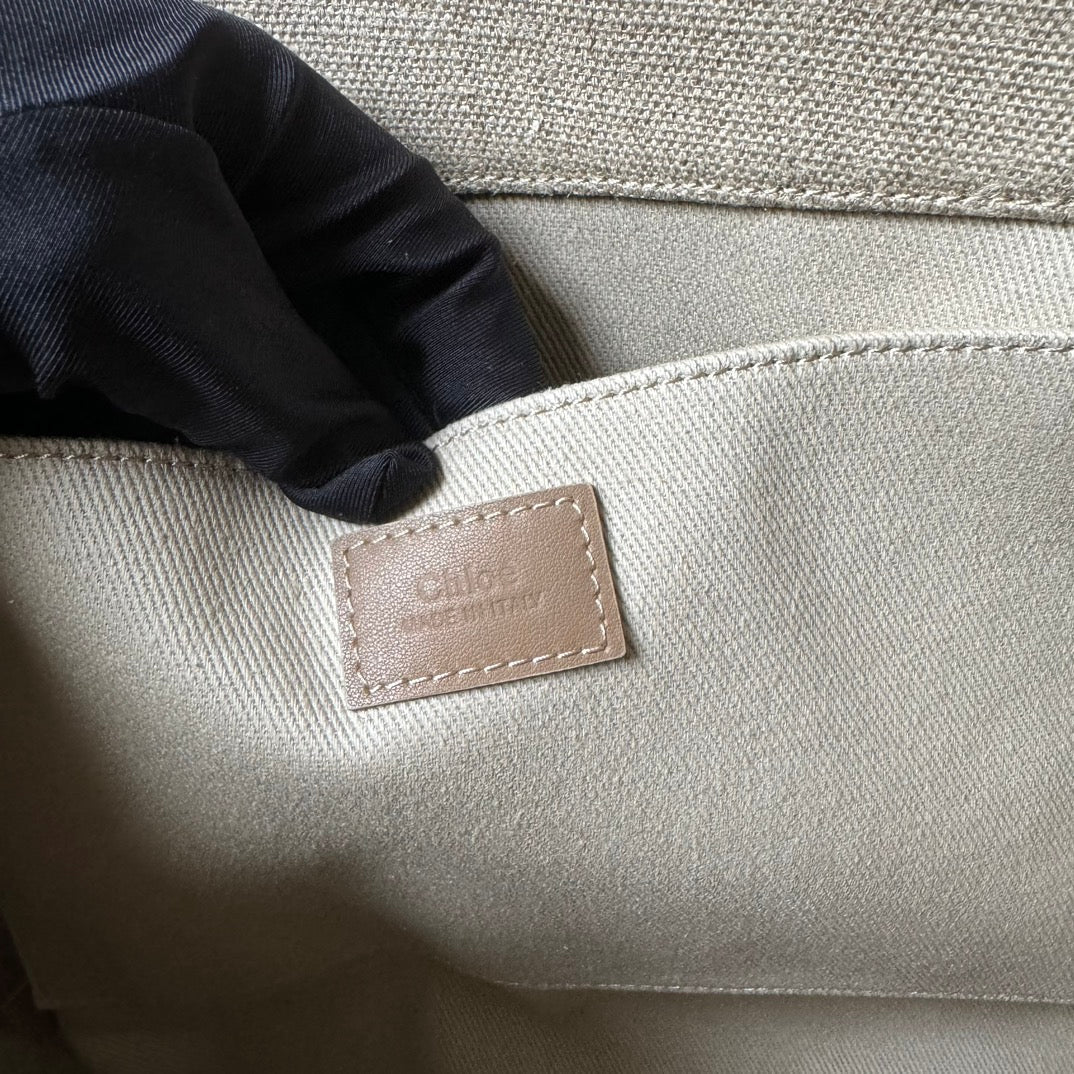 MEDIUM WOODY TOTE BAG 37 IN BEIGE LINEN CANVAS LIGHT PINK WEBBING LOGO EMBROIDERY