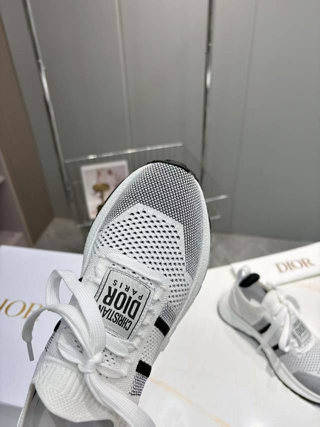 CD RUN SNEAKER 25S IN BLACK AND WHITE MESH FABRIC TWO-TONE SOLE