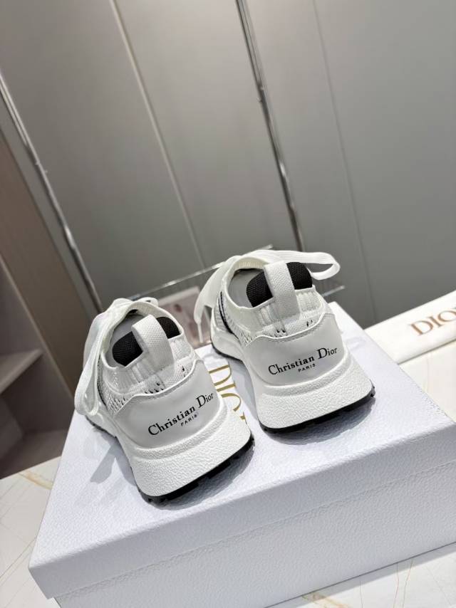 CD RUN SNEAKER 25S IN BLACK AND WHITE MESH FABRIC TWO-TONE SOLE