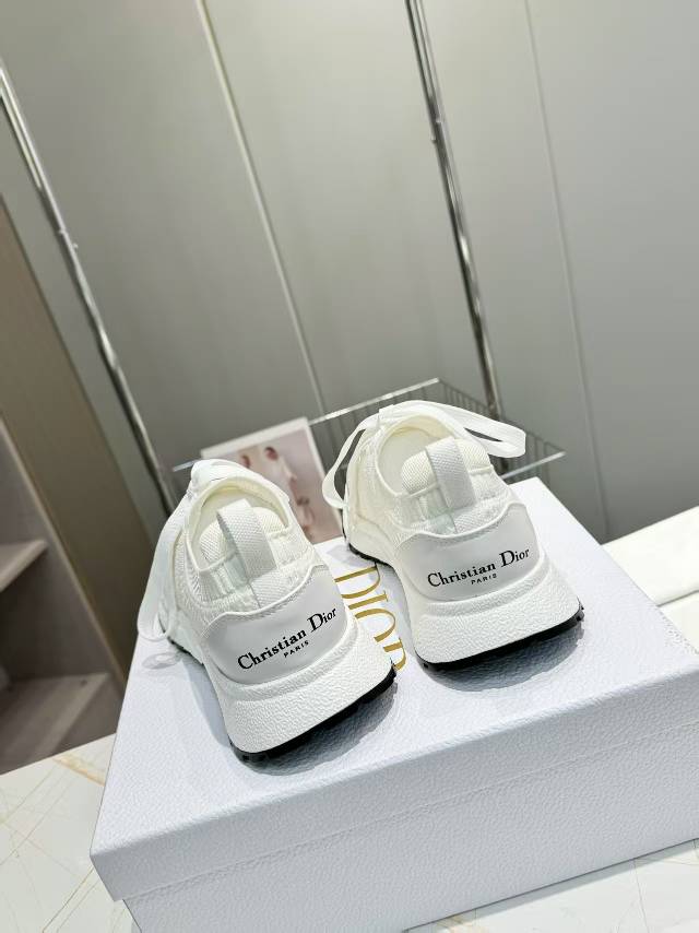 CD RUN SNEAKER IN WHITE MESH FABRIC TWO-TONE SOLE