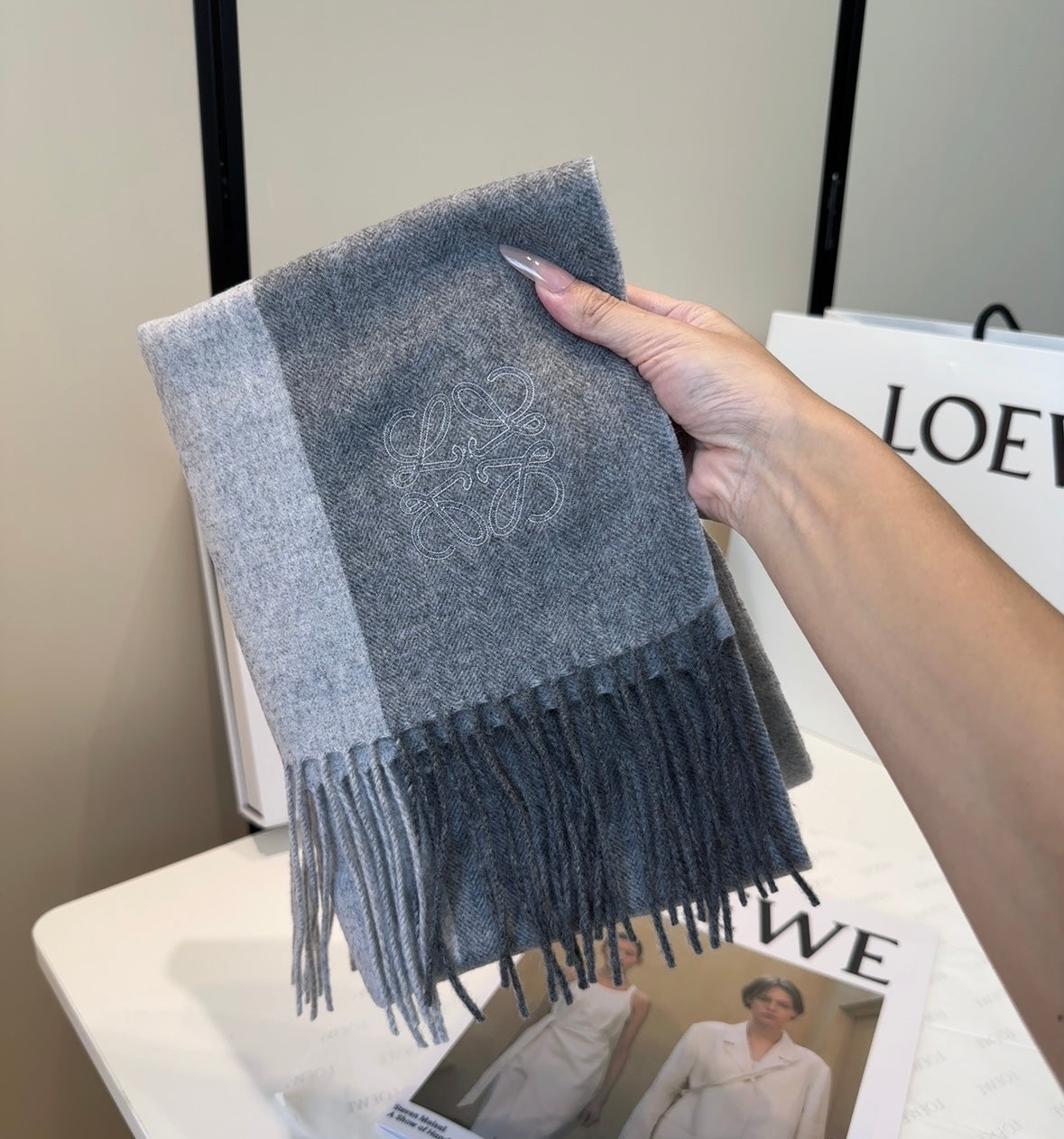 LOEWE 25S SCARF 180 IN CASHMERE 858203
