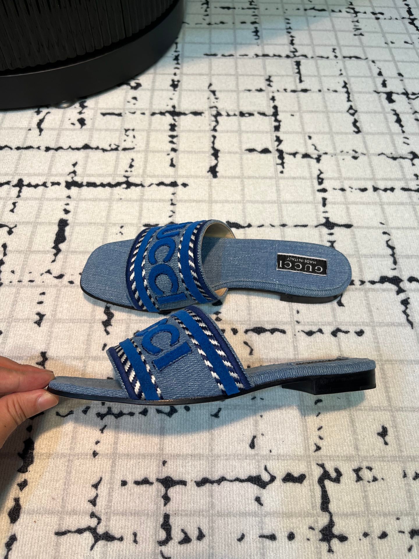 GG SLIDE SANDAL WITH GUCCI SCRIPT STONE DENIM