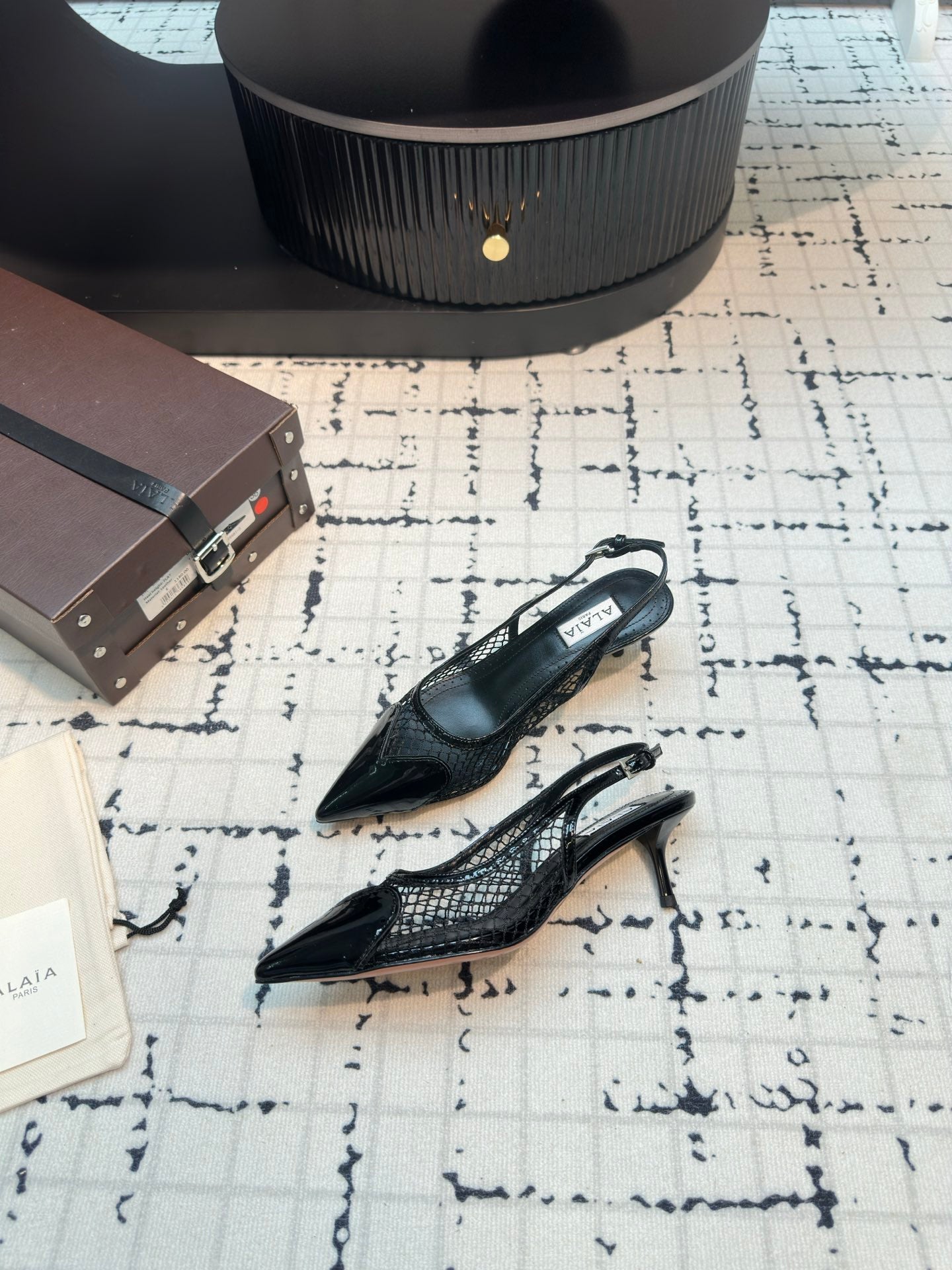 ALAIA SLINGBACKS 5 CM IN BLACK CALFSKIN WITH MESH