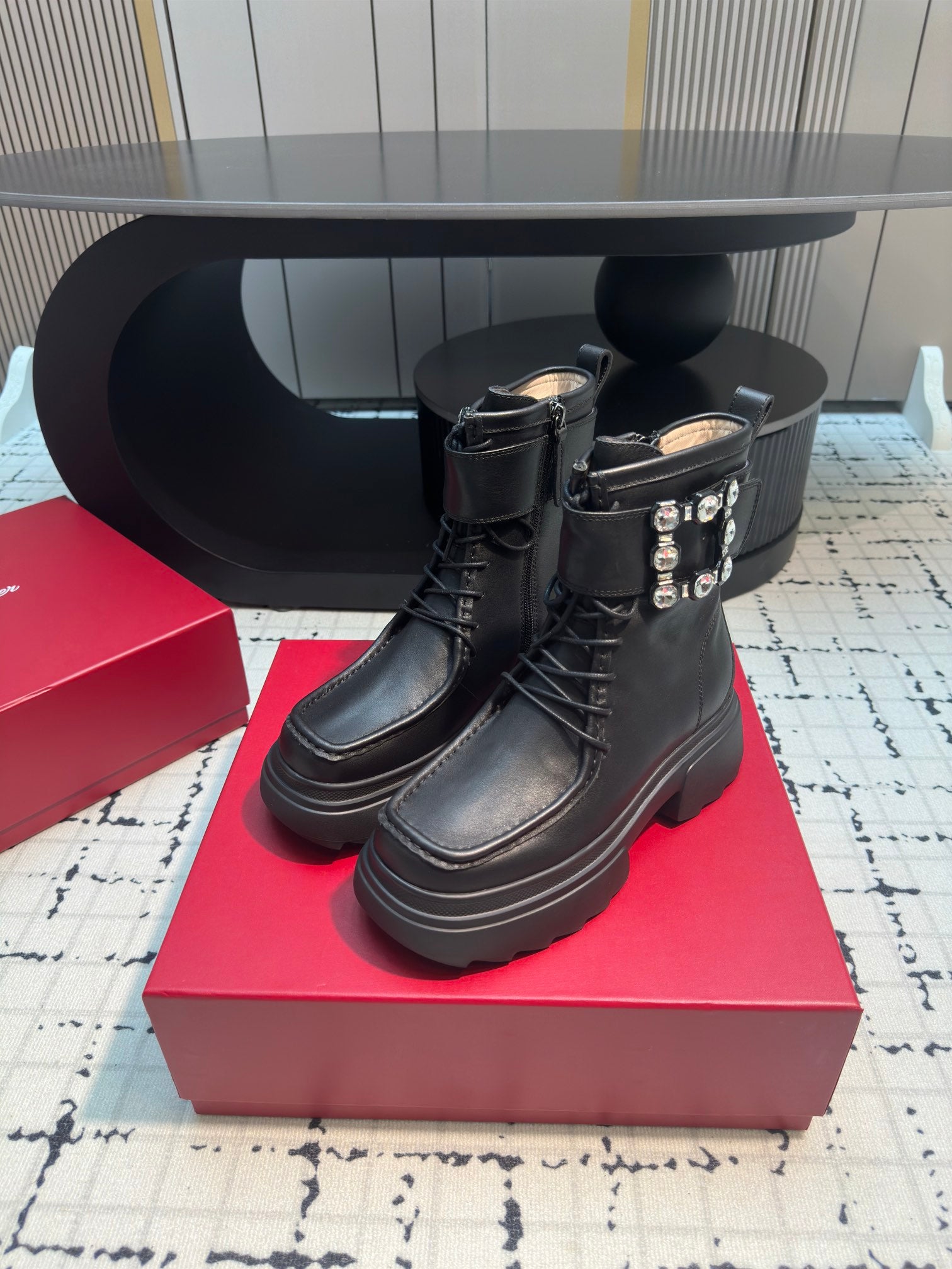 VIV' RANGERS ANKLE BOOTS IN BLACK CALFSKIN STRASS BUCKLE