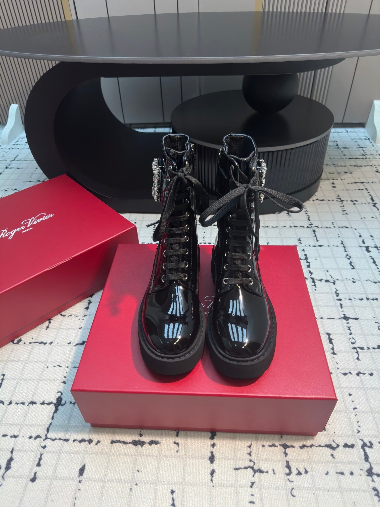 VIV' RANGERS STRASS BUCKLE BOOTS IN BLACK PATNET CALFSKIN EMBELLISHED BUCKLE