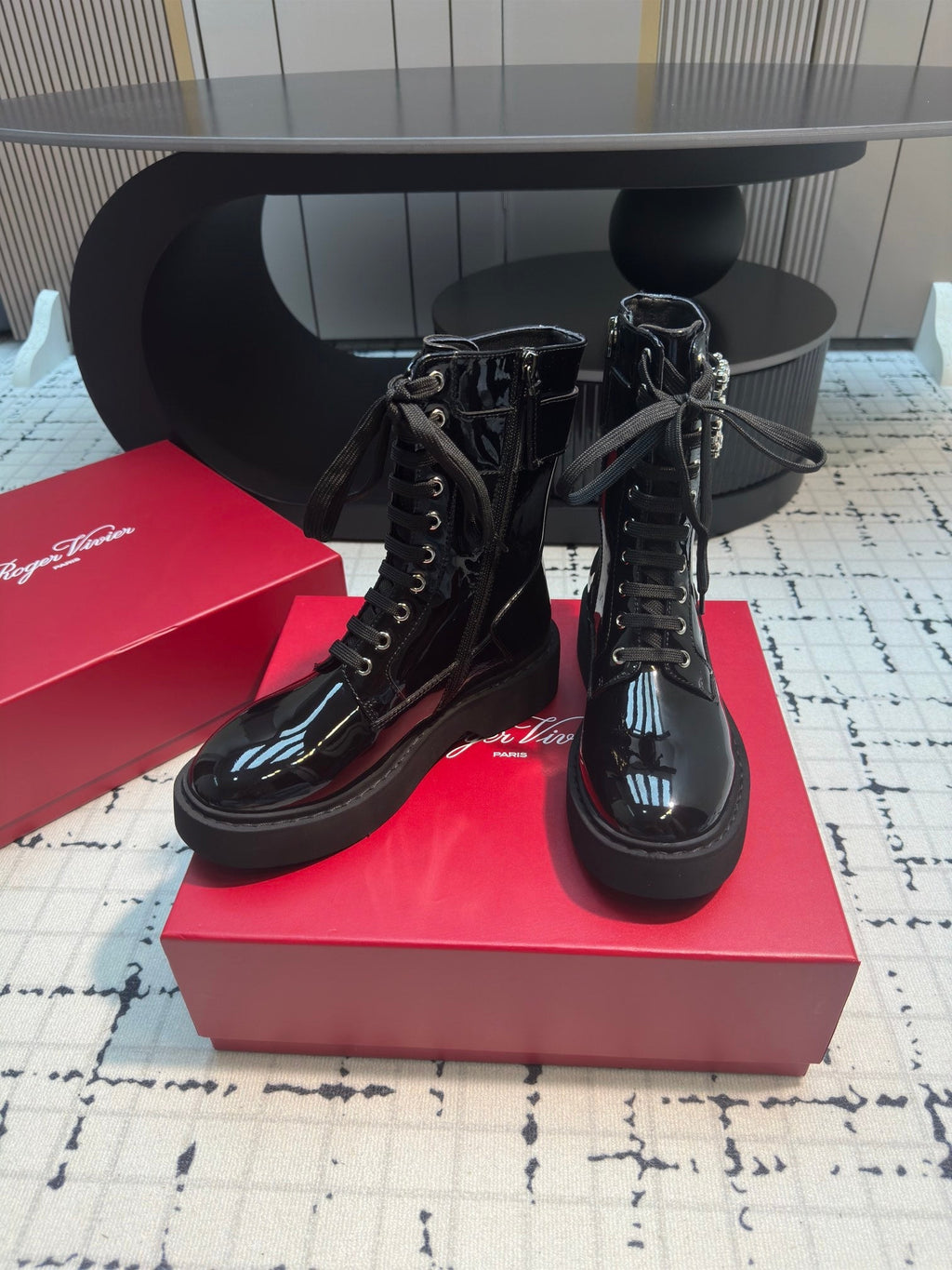 VIV' RANGERS STRASS BUCKLE BOOTS IN BLACK PATNET CALFSKIN EMBELLISHED BUCKLE