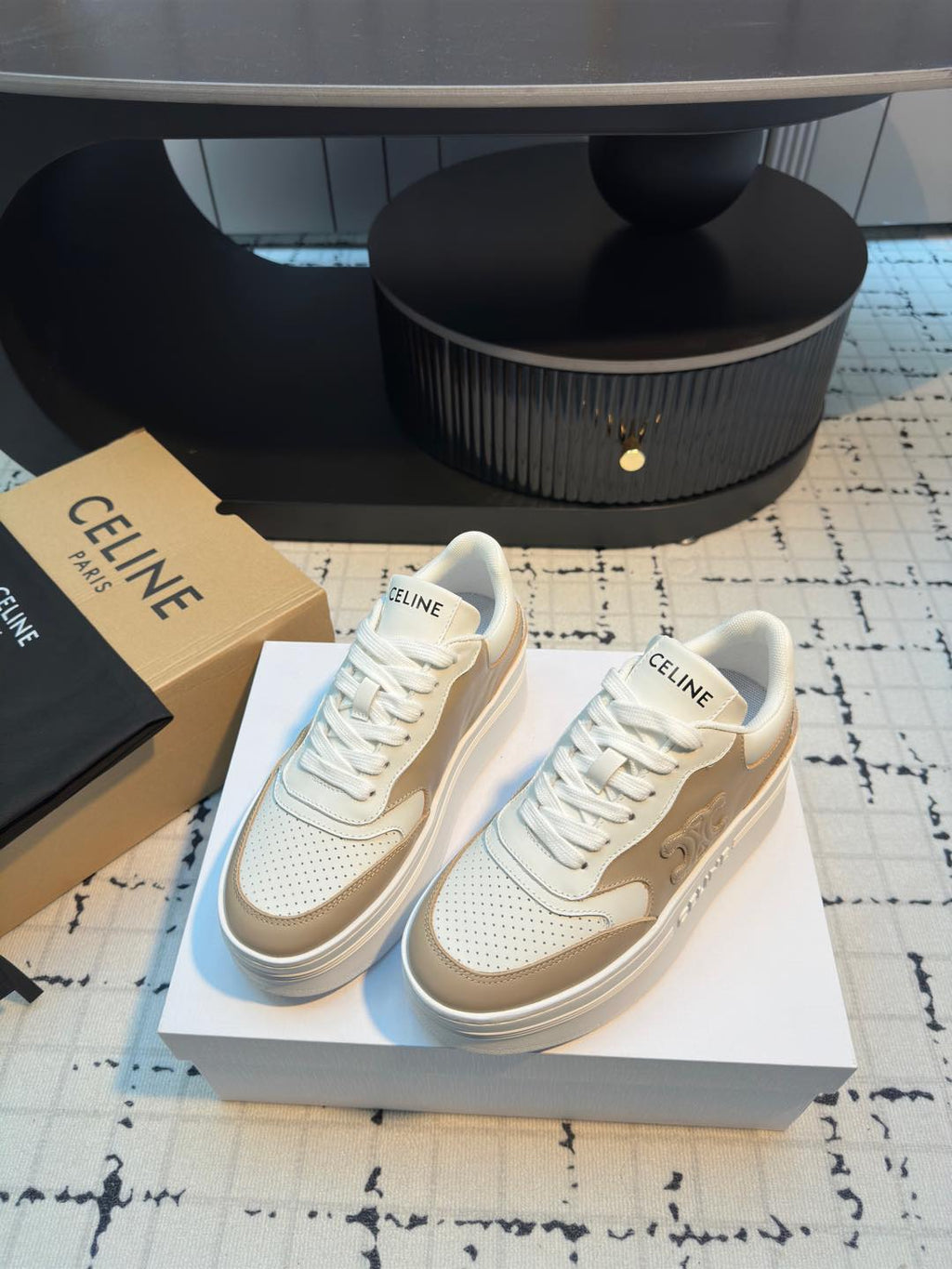 TRIOMPHE PLATFORM SNEAKERS IN WHITE AND BEIGE CALFSKIN EMBOSSED LOGO