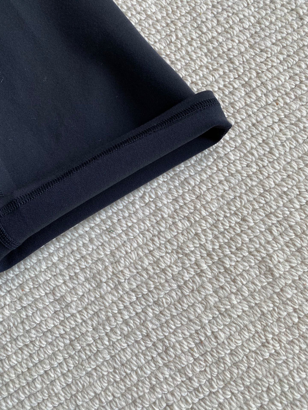 ALO FLARED PANTS STYLE 143