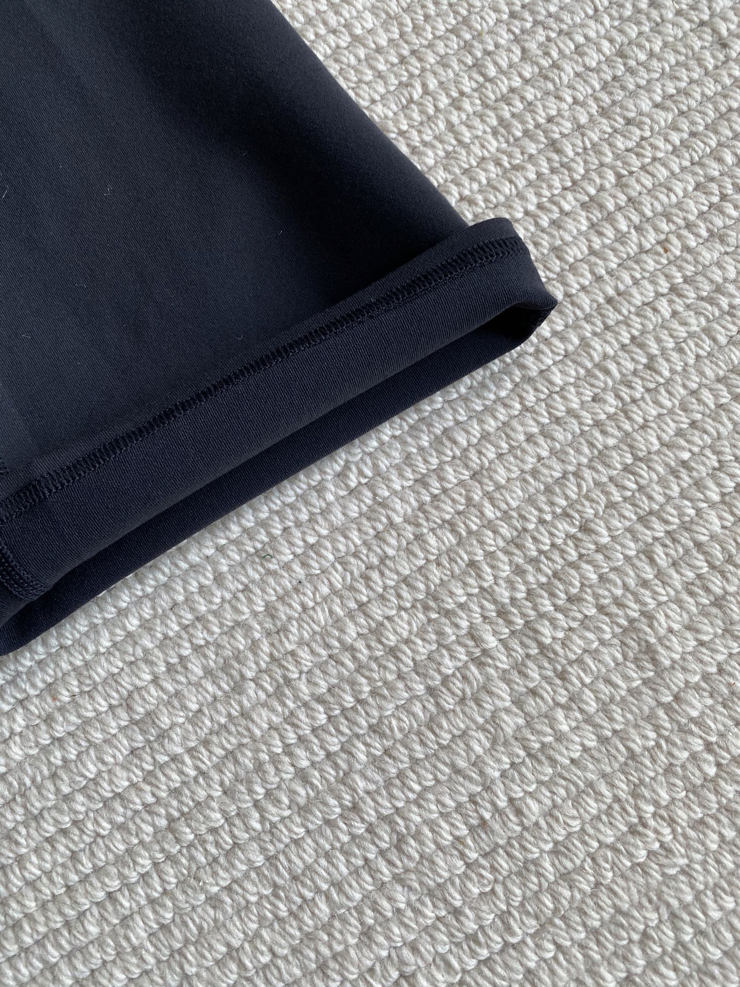 ALO FLARED PANTS STYLE 143