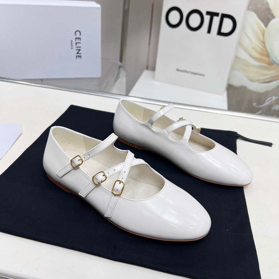 BALLET FLAT WITH CROSSOVER STRAP IN WHITE LAMBSKIN