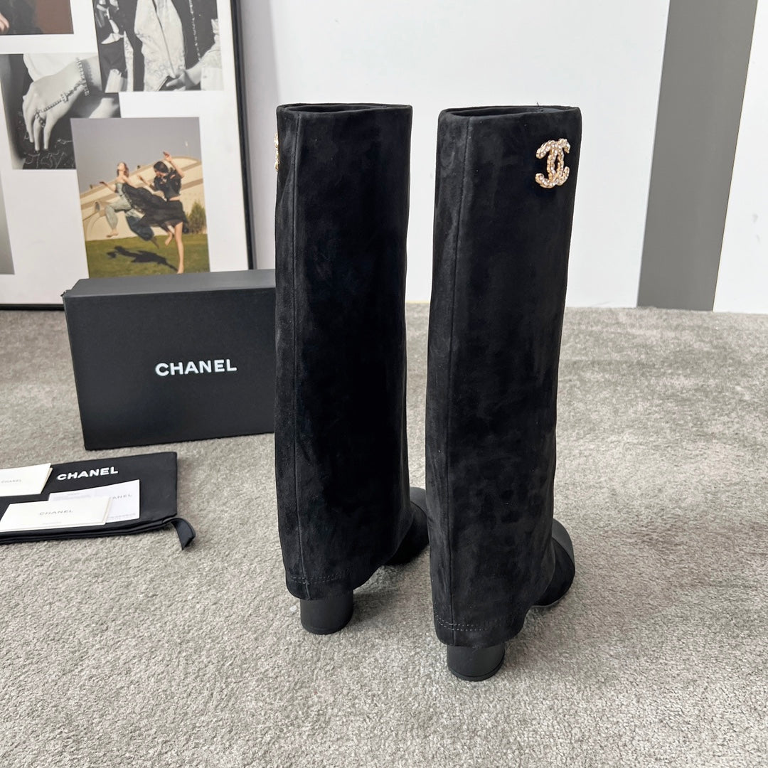 CHANEL 25S HIGH BOOTS 55MM IN BLACK SUEDE AND CANVAS GOLD HARDWRE
