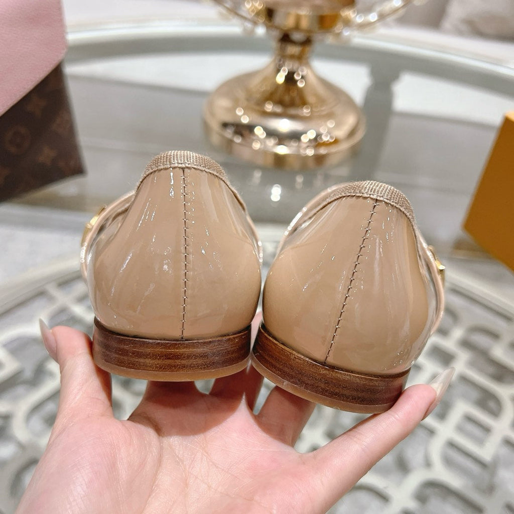 MARY JANE SHOES IN LINEN TAN PATENT CALFSKIN