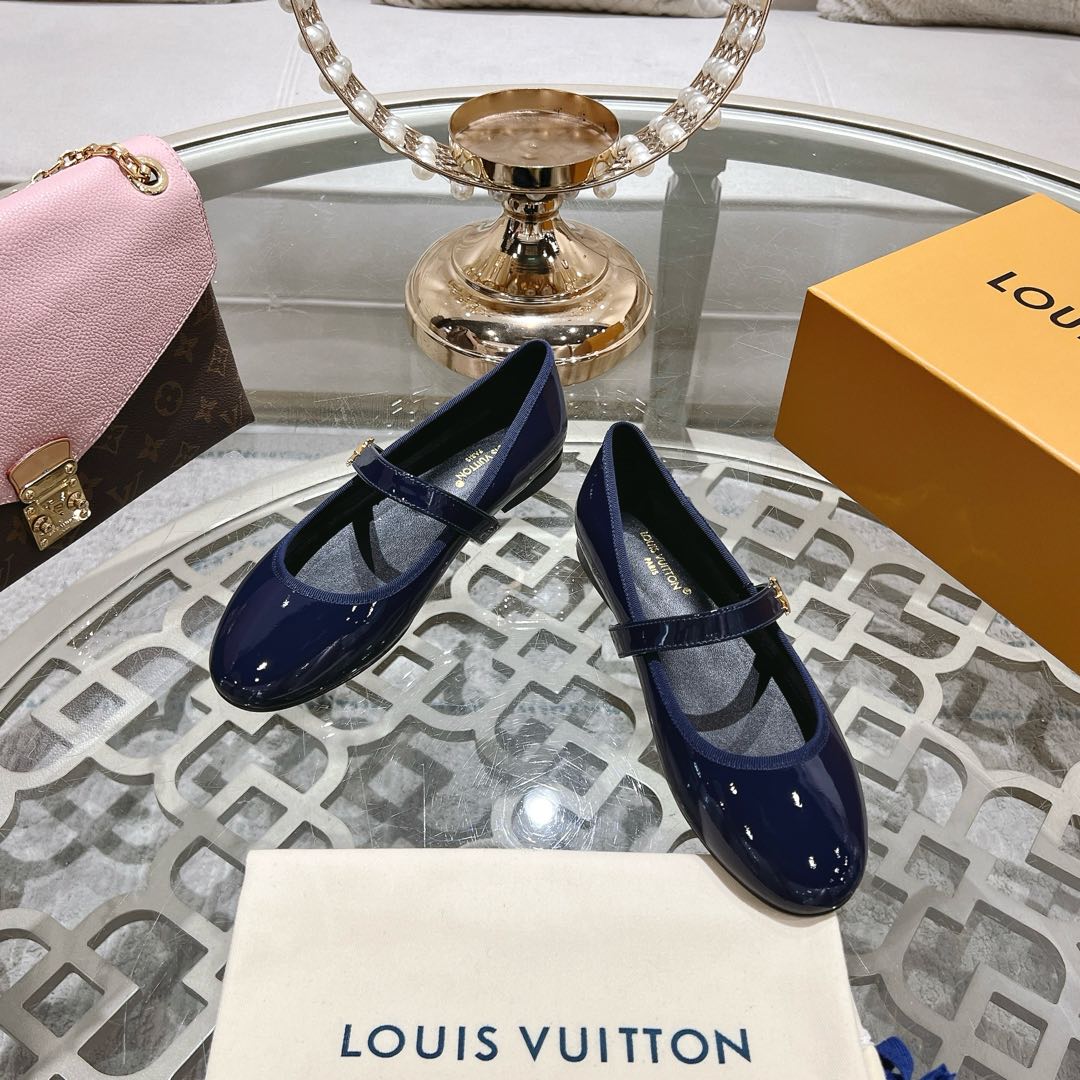 MARY JANE SHOES IN AEGEAN BLUE PATENT CALFSKIN