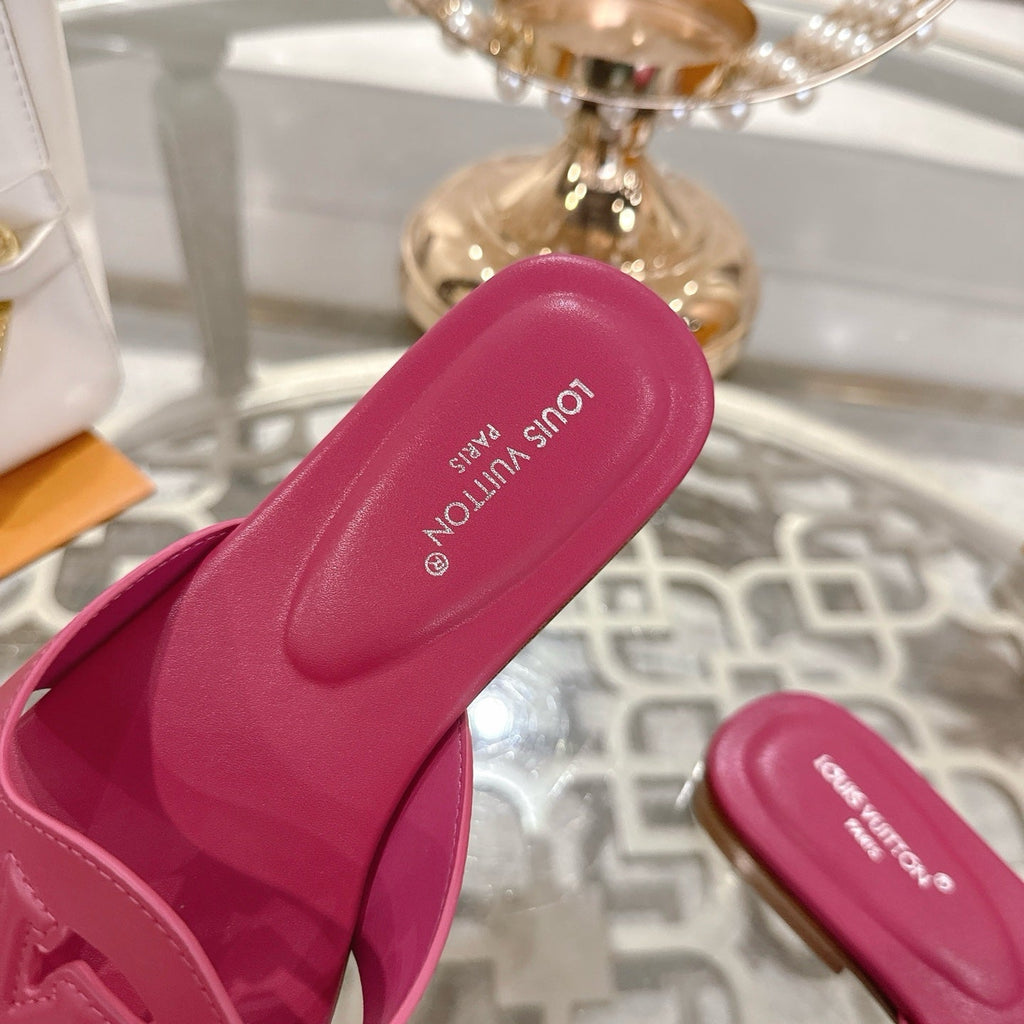 ISOLA FLAT SLIDE IN DARK PINK CALFSKIN