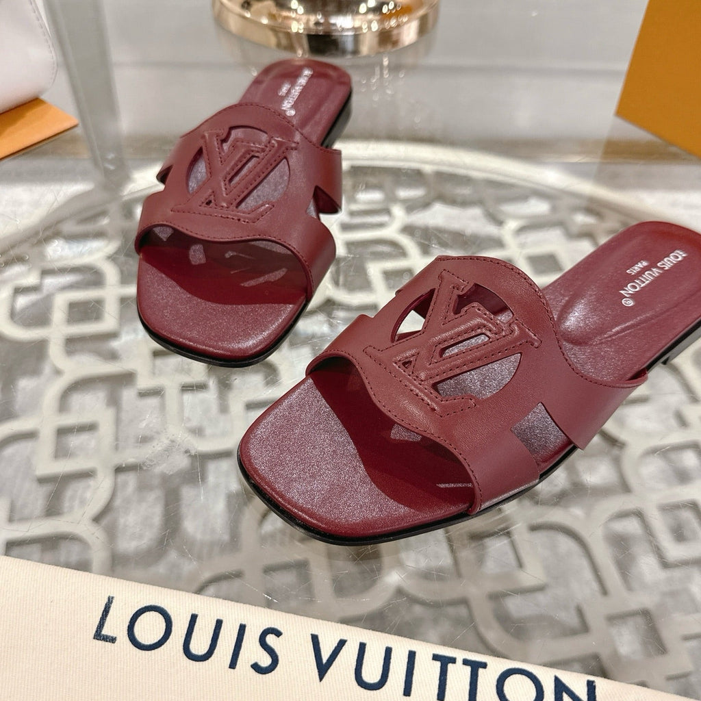 ISOLA FLAT SLIDE IN JAM RED CALFSKIN