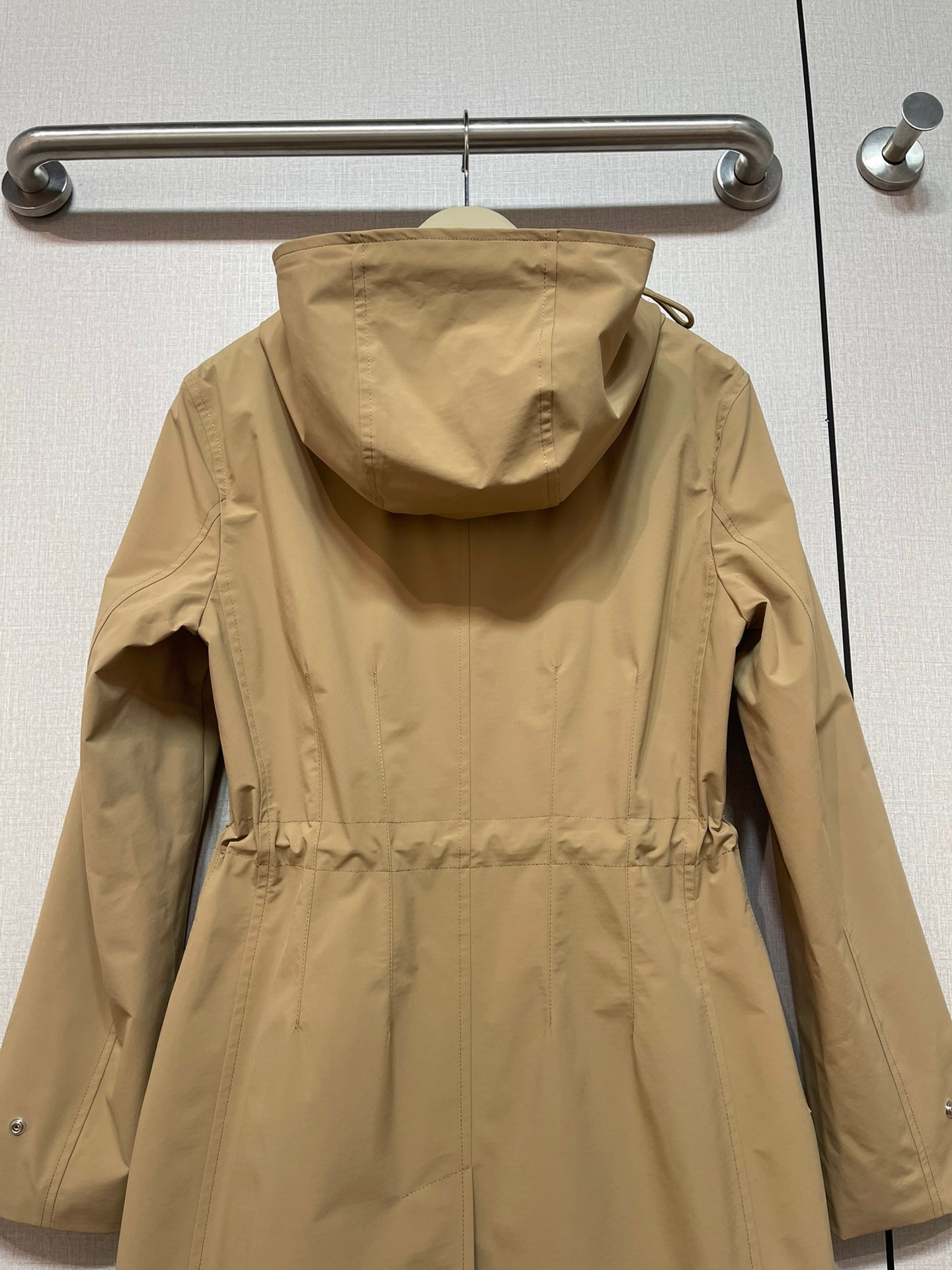 BURBERRY 25S COAT 320