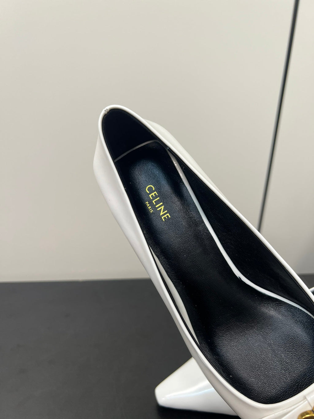 TRIOMPHE POINTED-TOE HIGH PUMPS IN WHITE SHINY CALFSKIN