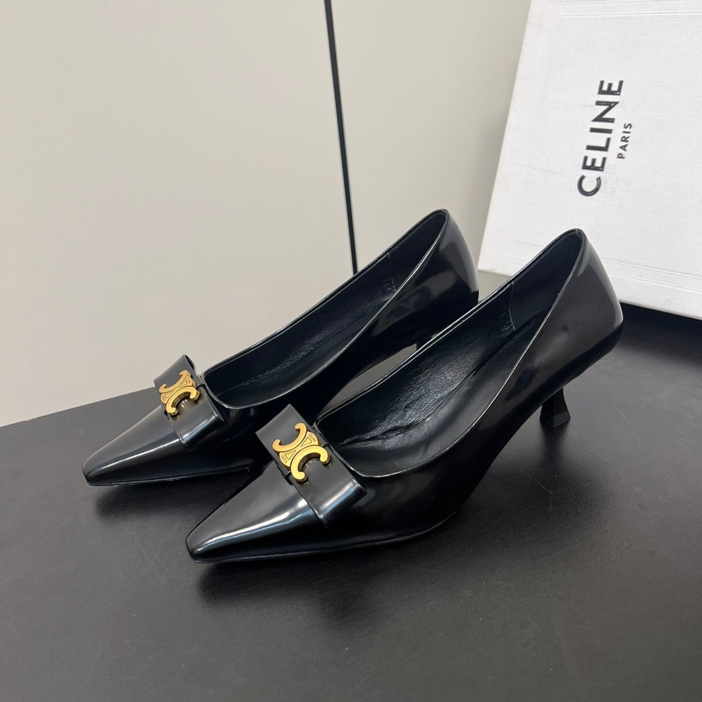 TRIOMPHE POINTED-TOE HIGH PUMPS IN BLACK SHINY CALFSKIN