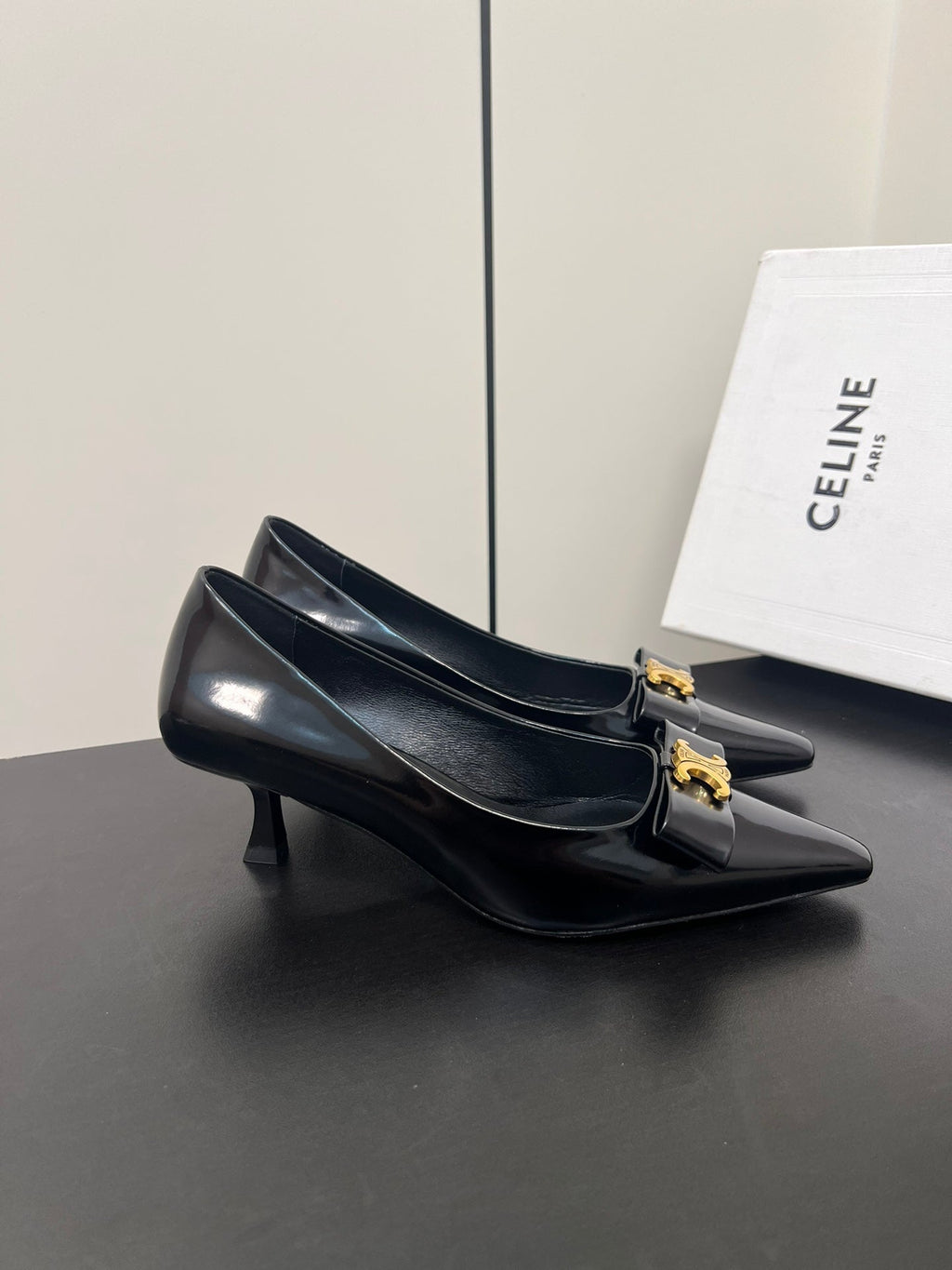 TRIOMPHE POINTED-TOE HIGH PUMPS IN BLACK SHINY CALFSKIN
