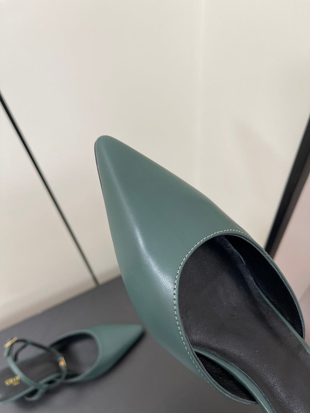 MORRAINE SLINGBACK PUMPS IN TEAL GREEN CALFSKIN