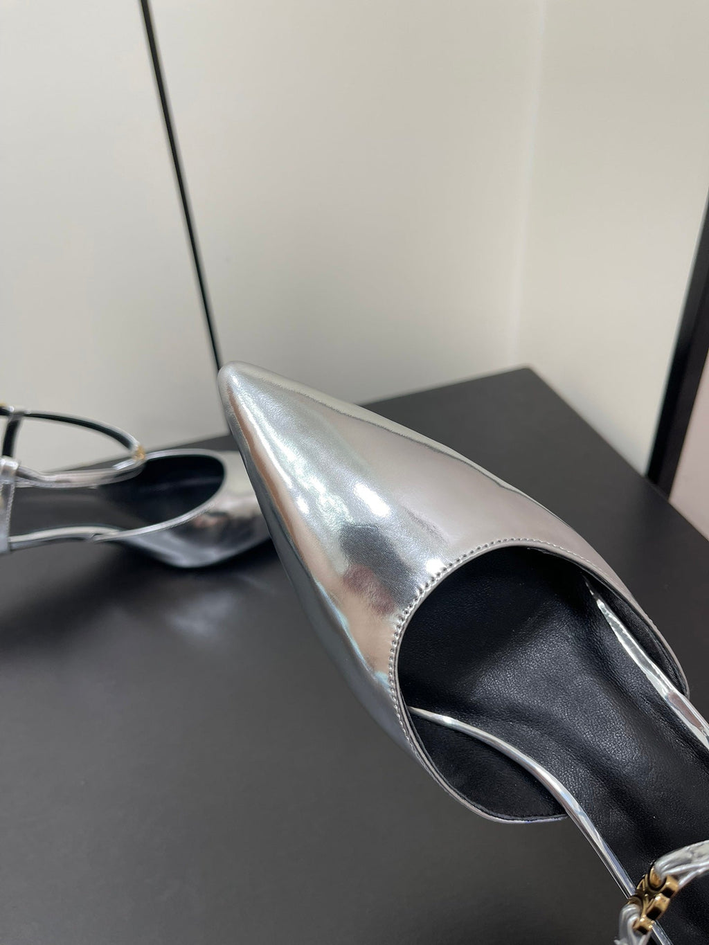 MORRAINE SLINGBACK PUMPS IN SILVER CALFSKIN