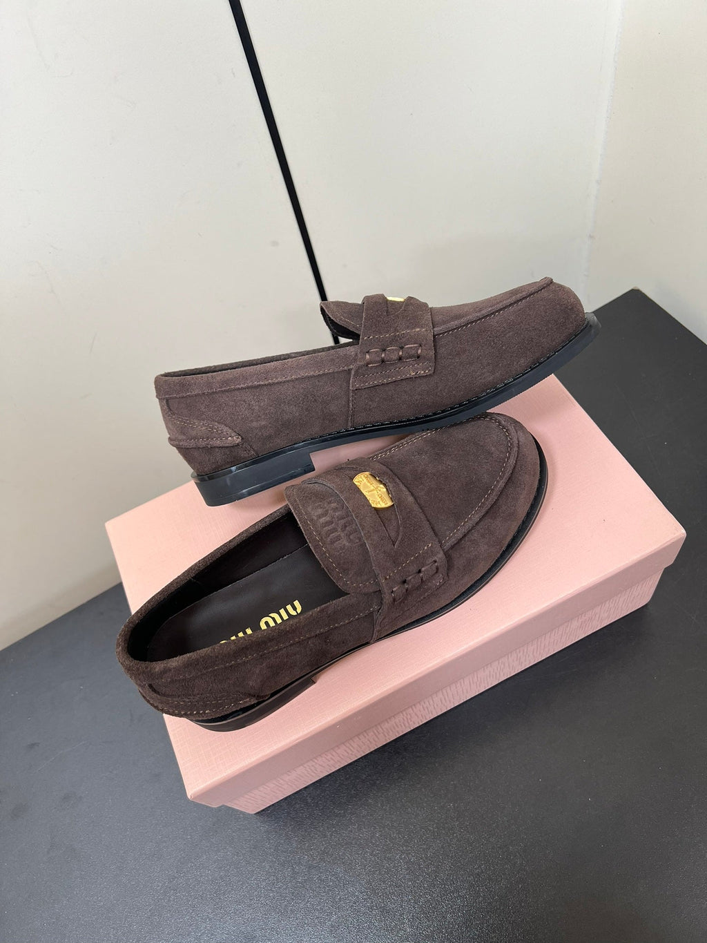 PENNY LOAFERS IN CHOCOLATE SUEDE