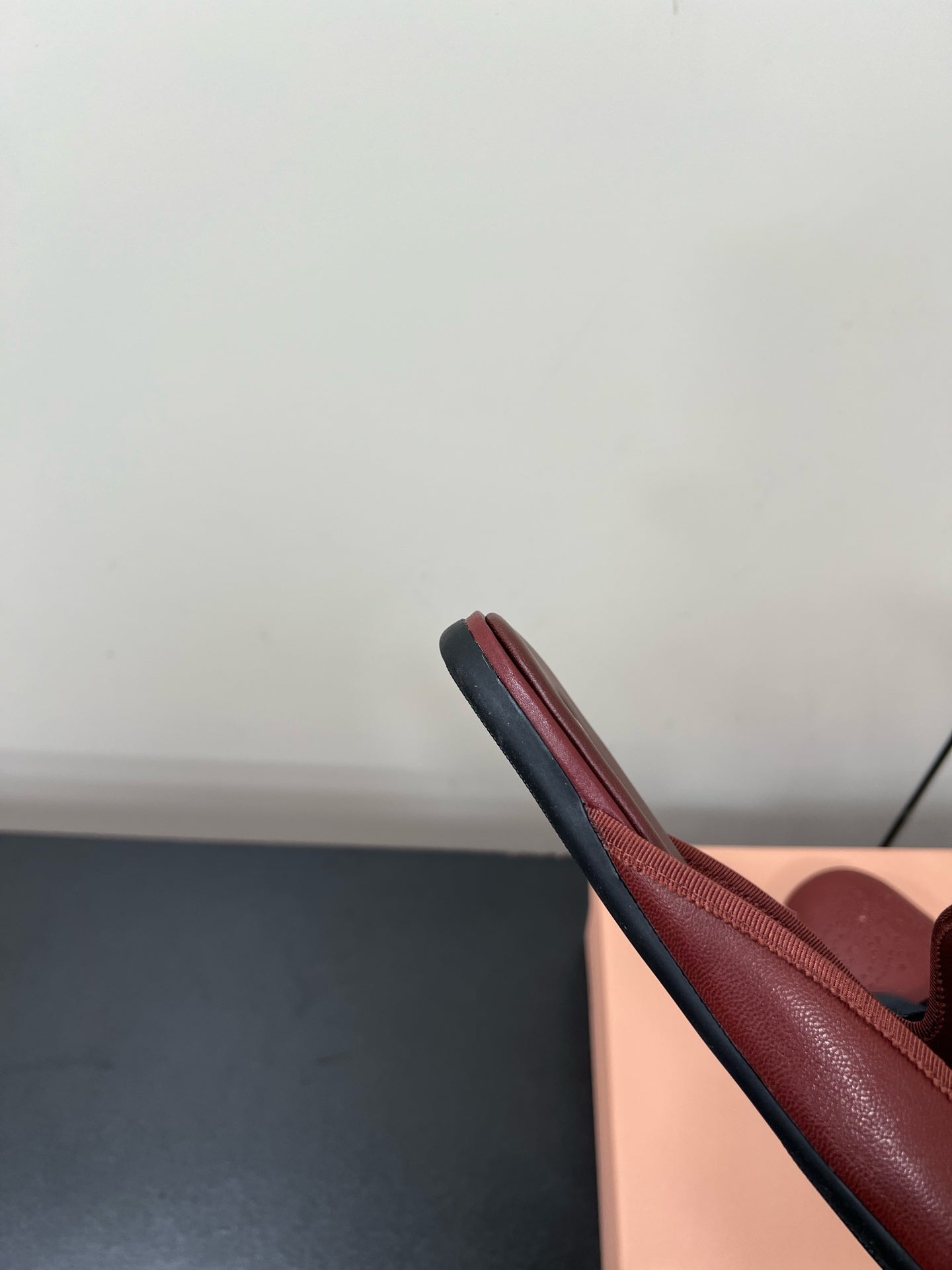 BOW MULES IN RED BROWN SHEEPSKIN