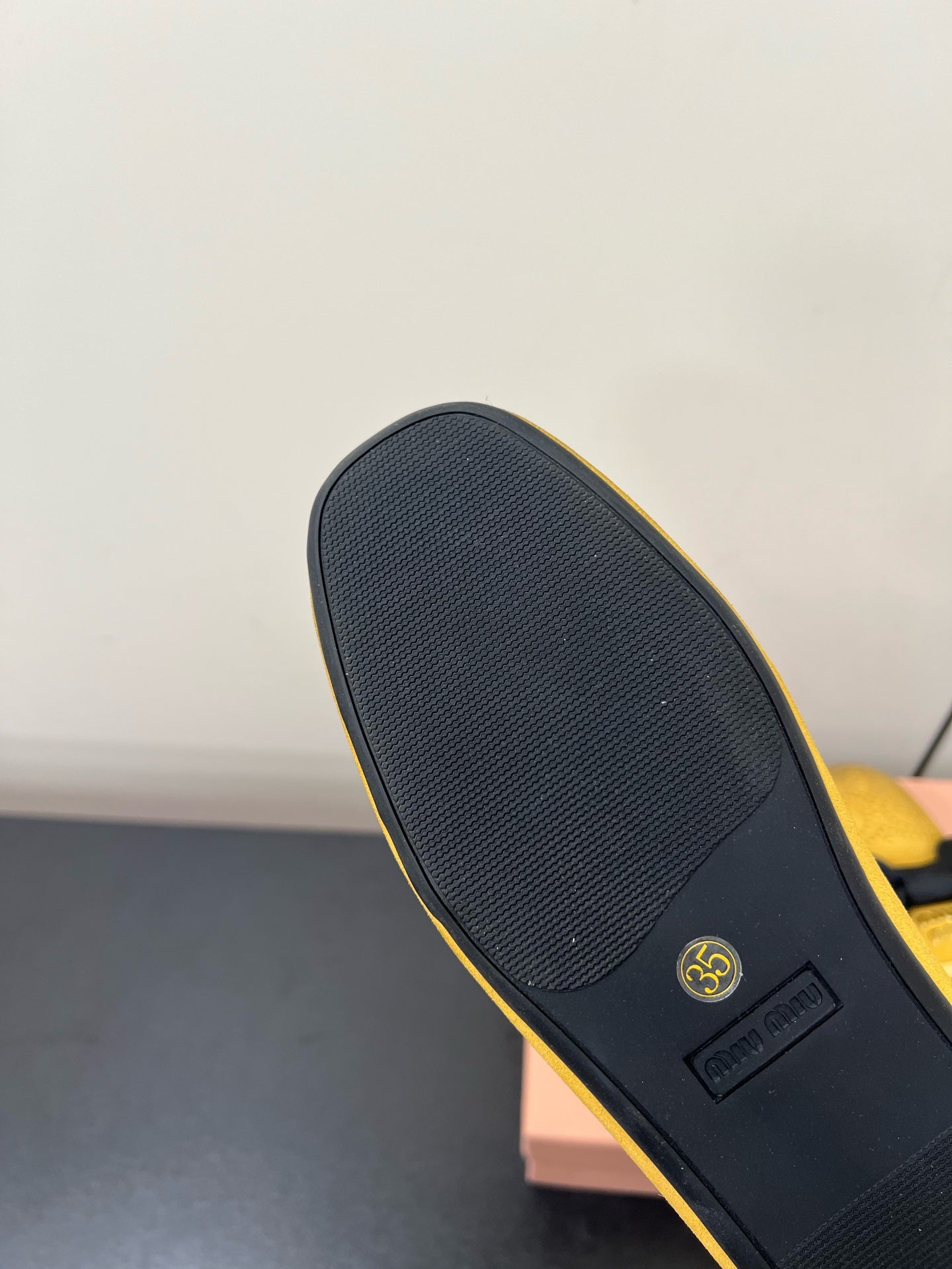 LOAFERS WITH BOW IN DUST YELLOW SUEDE