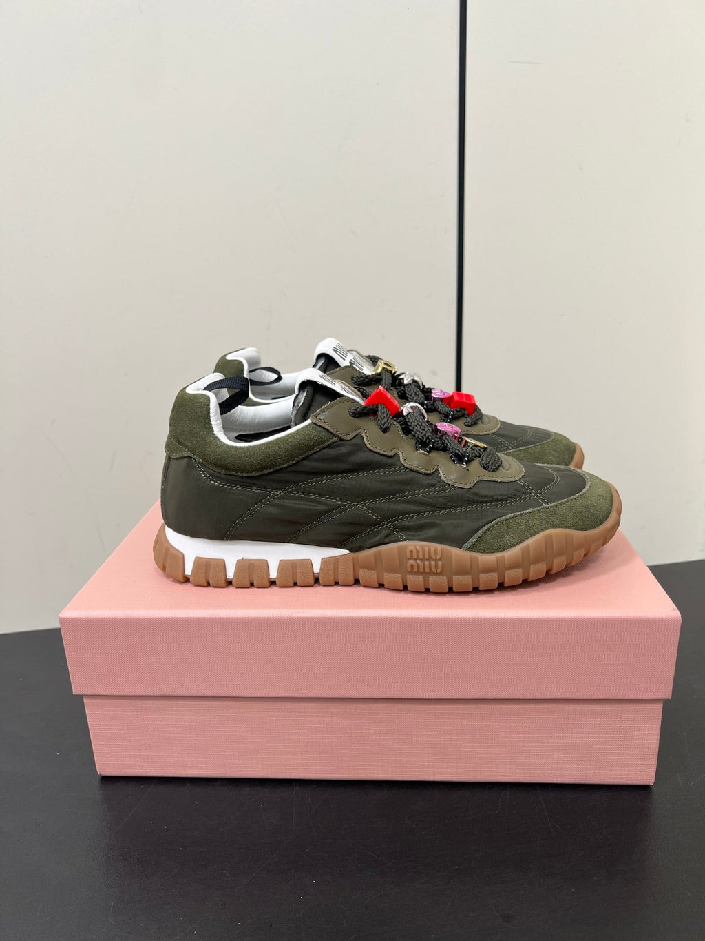 TYRE SNEAKERS IN DARK GREEN TECHNICAL FABRIC AND SUEDE WITH STICKER