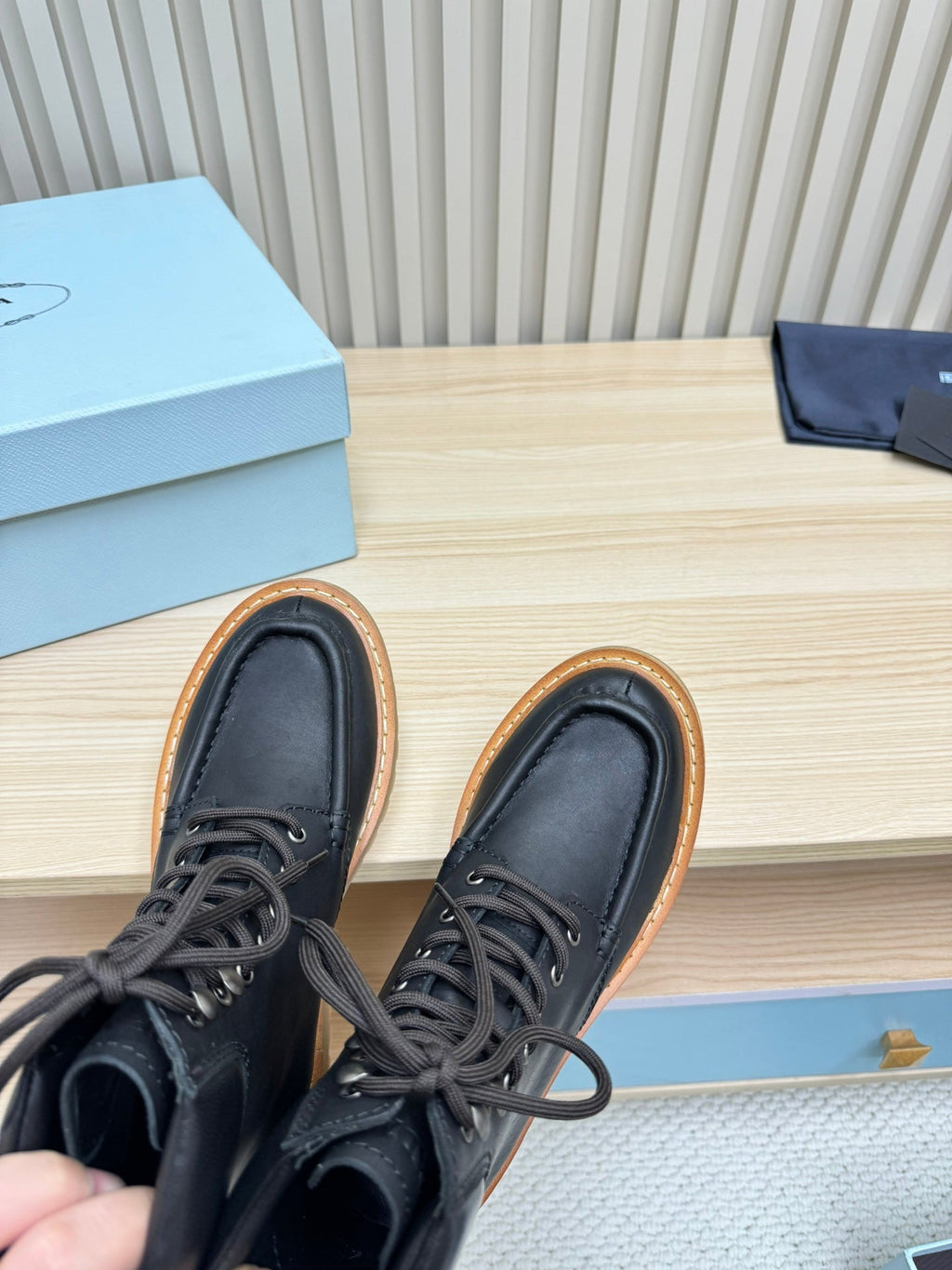 PRADA 25S LACE-UP ANKLE BOOTS IN BLACK CALFSKIN