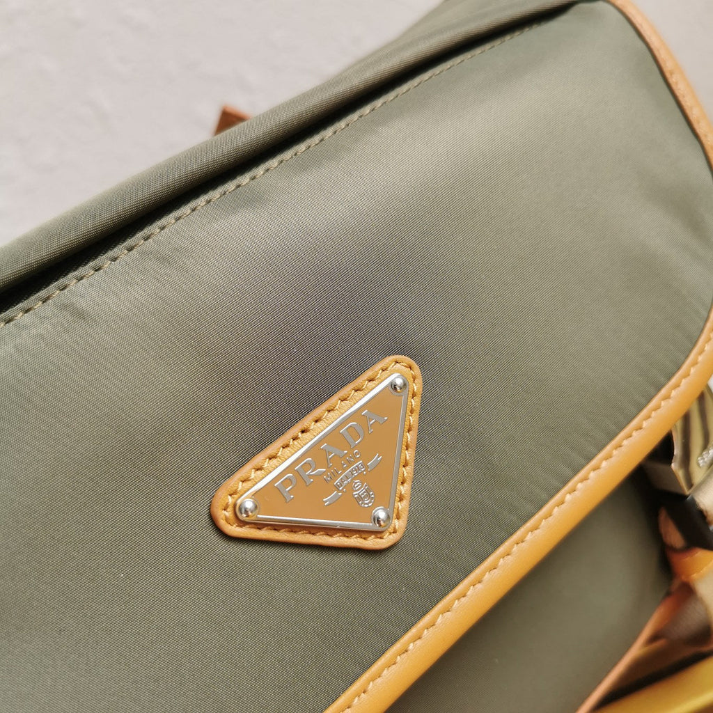 MESSENGER BAG 20 IN KHAKI GREEN RE-NYLON AND BROWN CALFSKIN TRIM