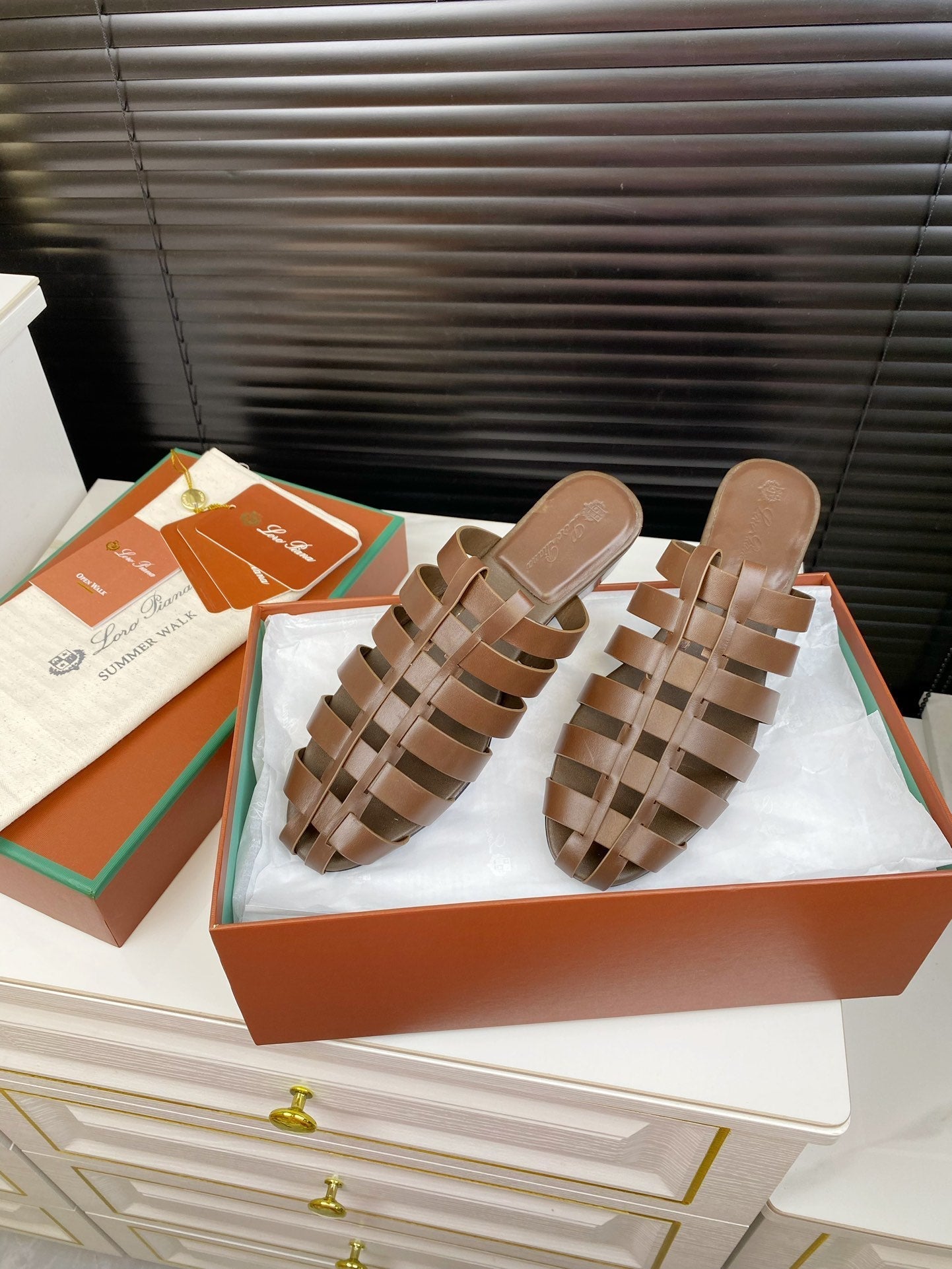 LP KAEDE SANDALS CHOCOLATE CALFSKIN