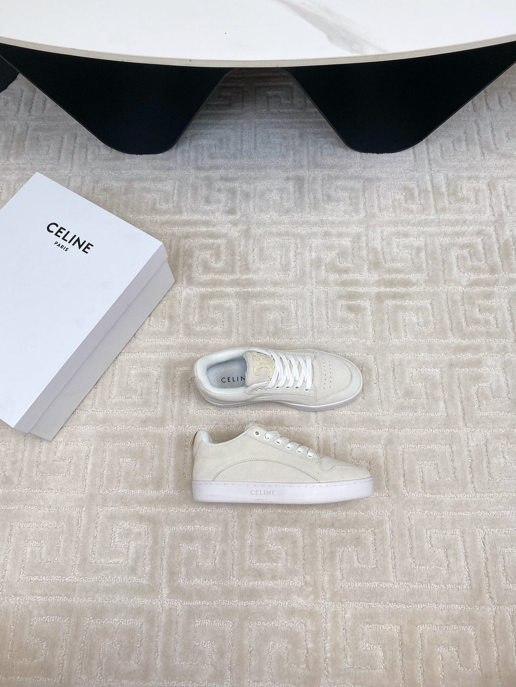 TRAINER SNEAKER IN BLACK SUEDE