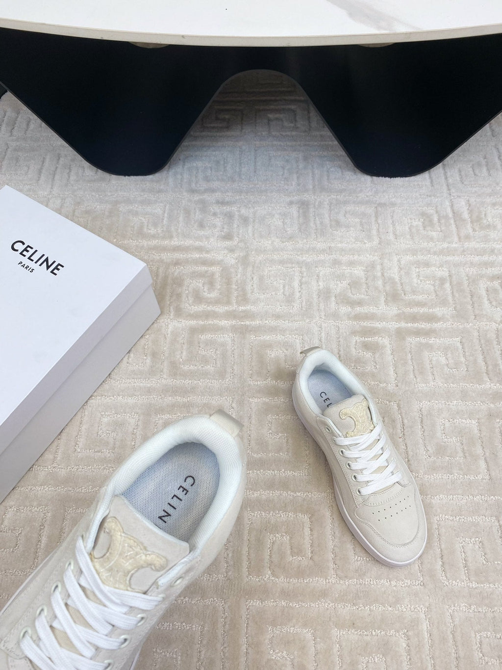 TRAINER SNEAKER IN BLACK SUEDE