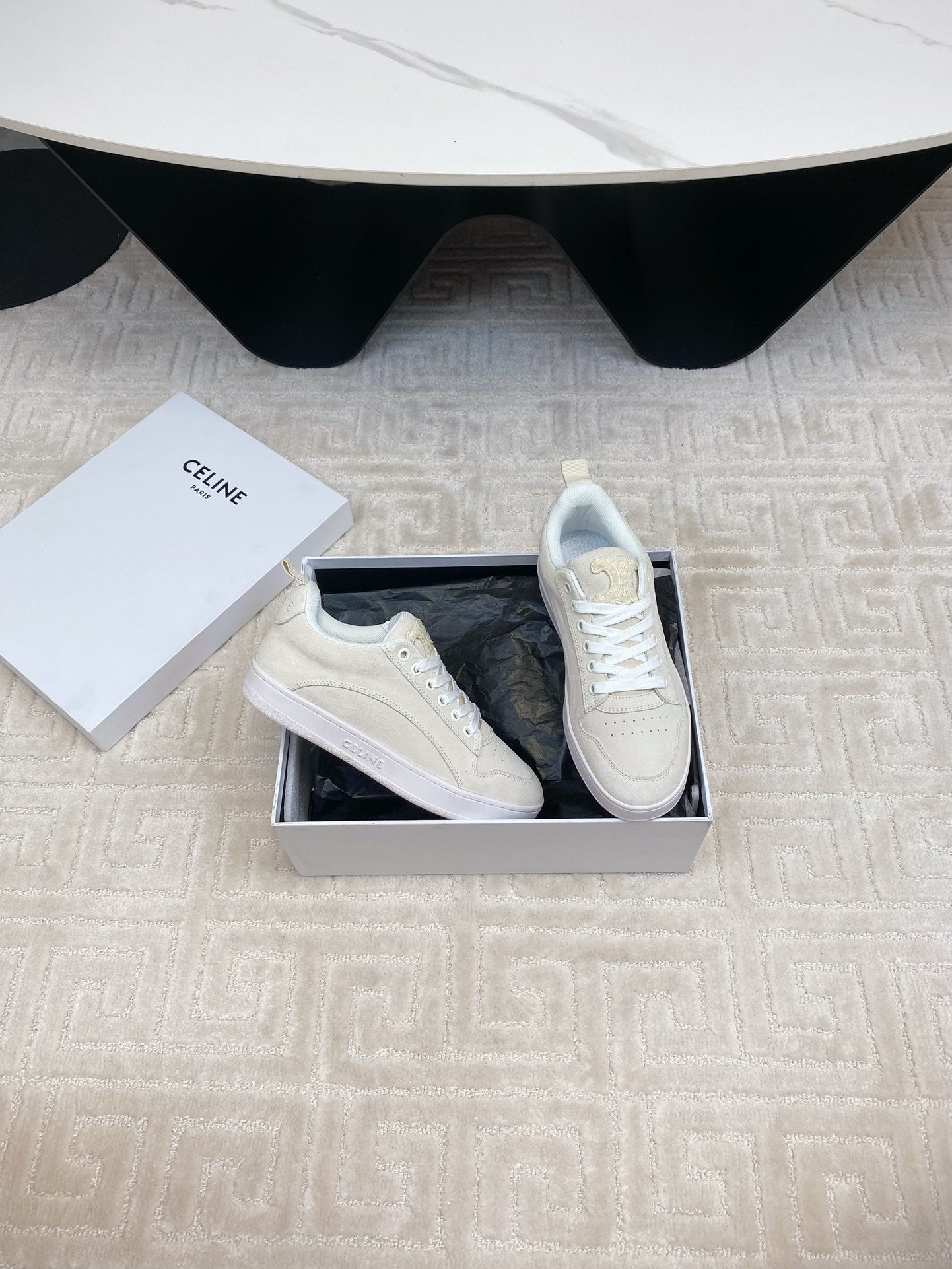 TRAINER SNEAKER IN BLACK SUEDE