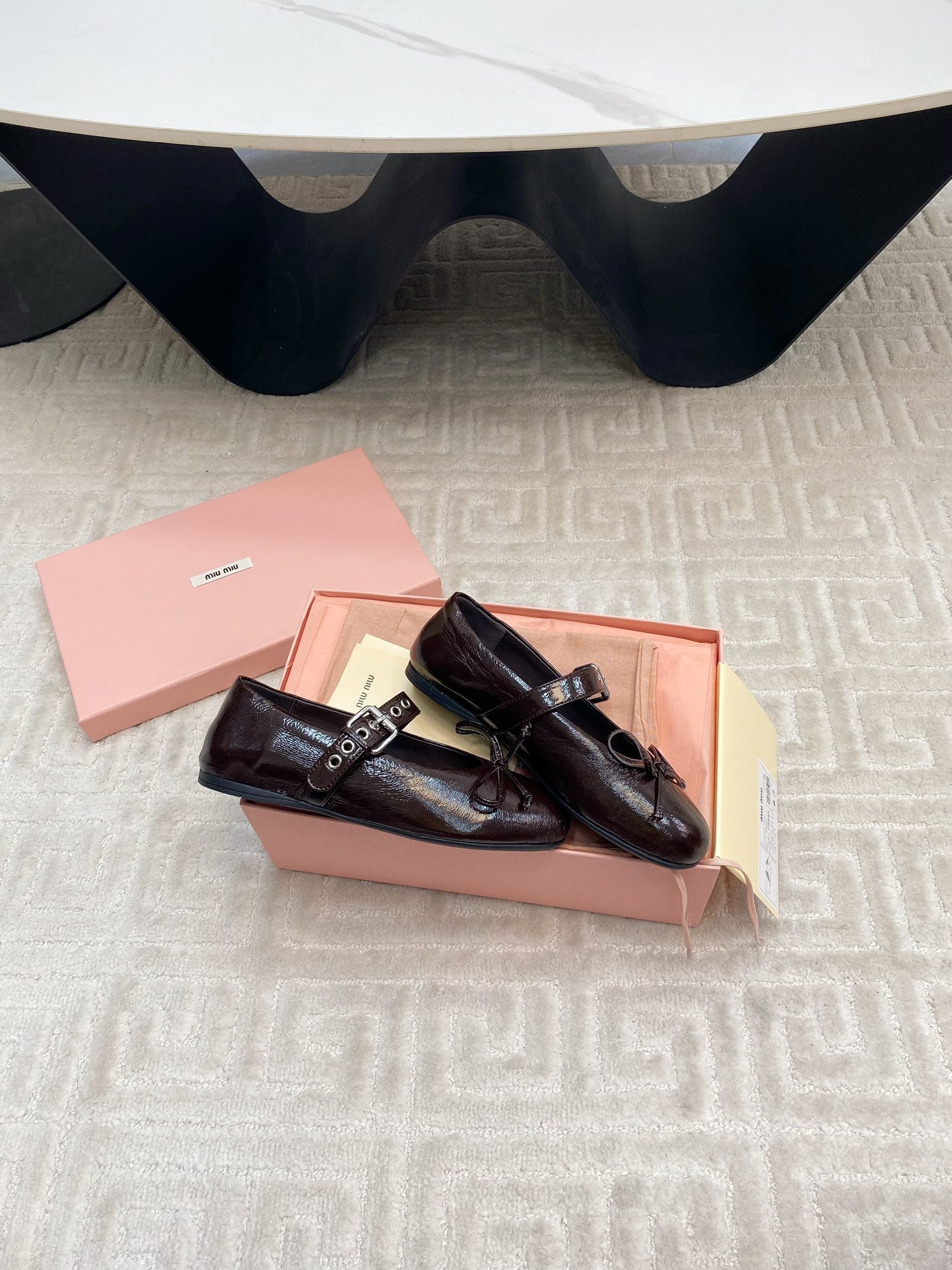 BOW MARY JANE FLAT IN ESPRESSO NAPLAK LAMBSKIN