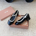 MARY JANE PUMPS IN BLACK GLOSSY SHEEPSKIN