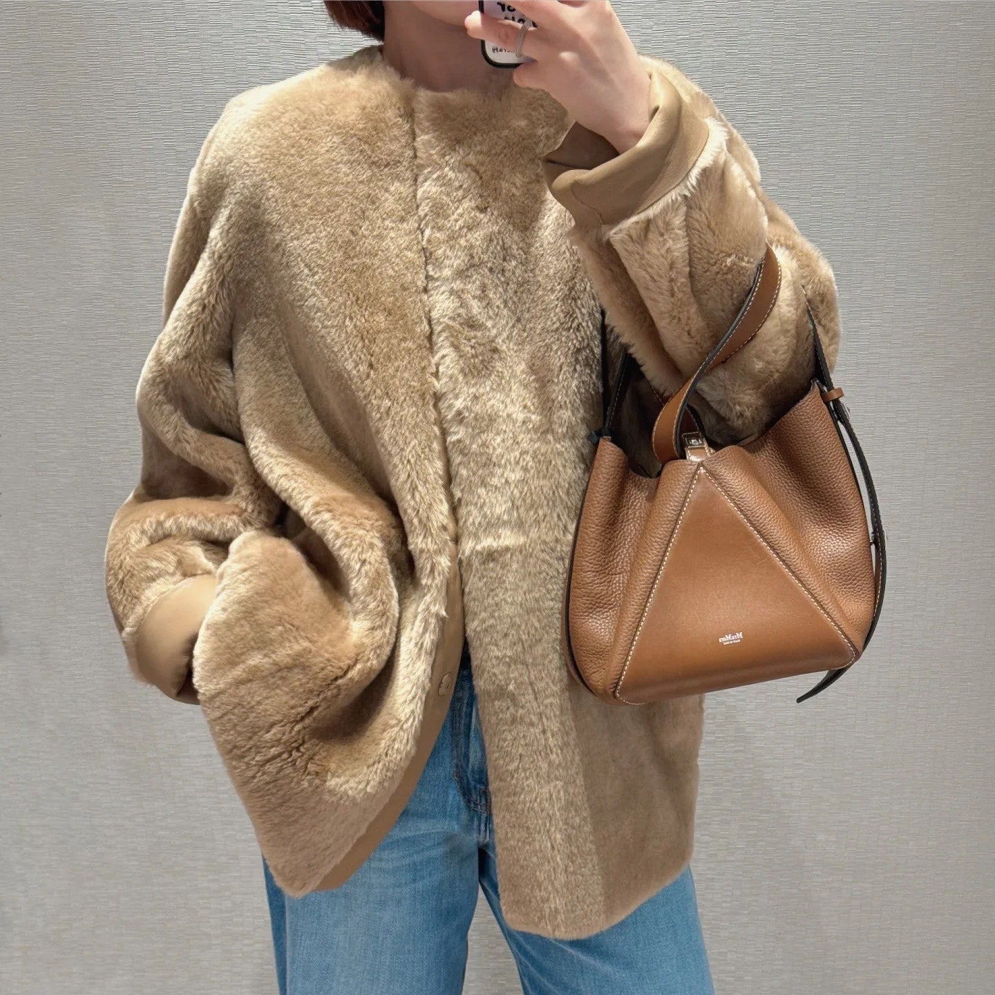 MAX MARA 25S SHEEPSKIN COAT 005