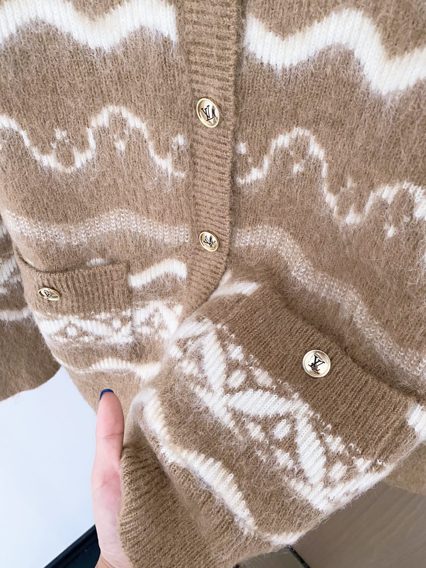 LV 25S CARDIGAN 89270